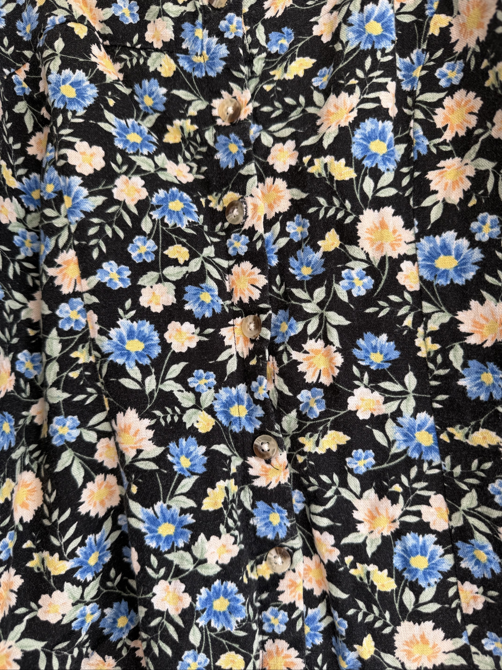 V Black & Blue Floral Button Front Summer Top UK Medium Floral Print image 4