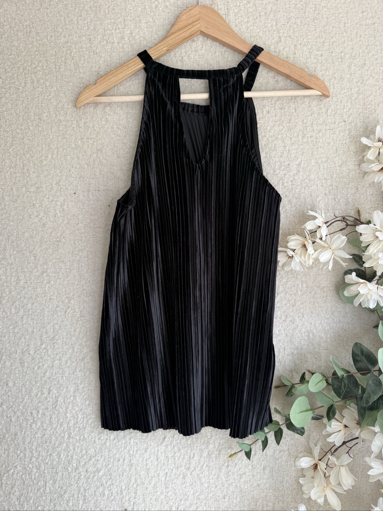 River Island Black Velvet Pleated Vest Top UK 12 Cocktail Elegant image 4