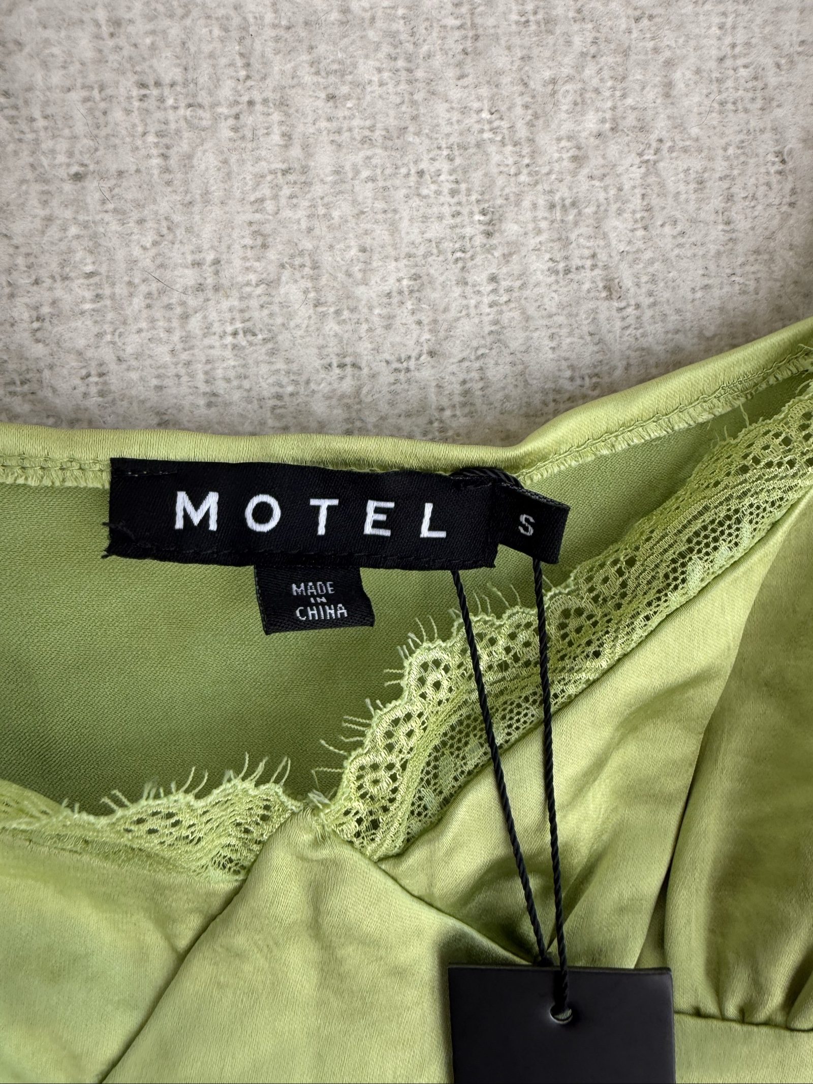 Motel Green Lace Trim Crop Top UK Small Satin Feel Strappy Summer Top image 3