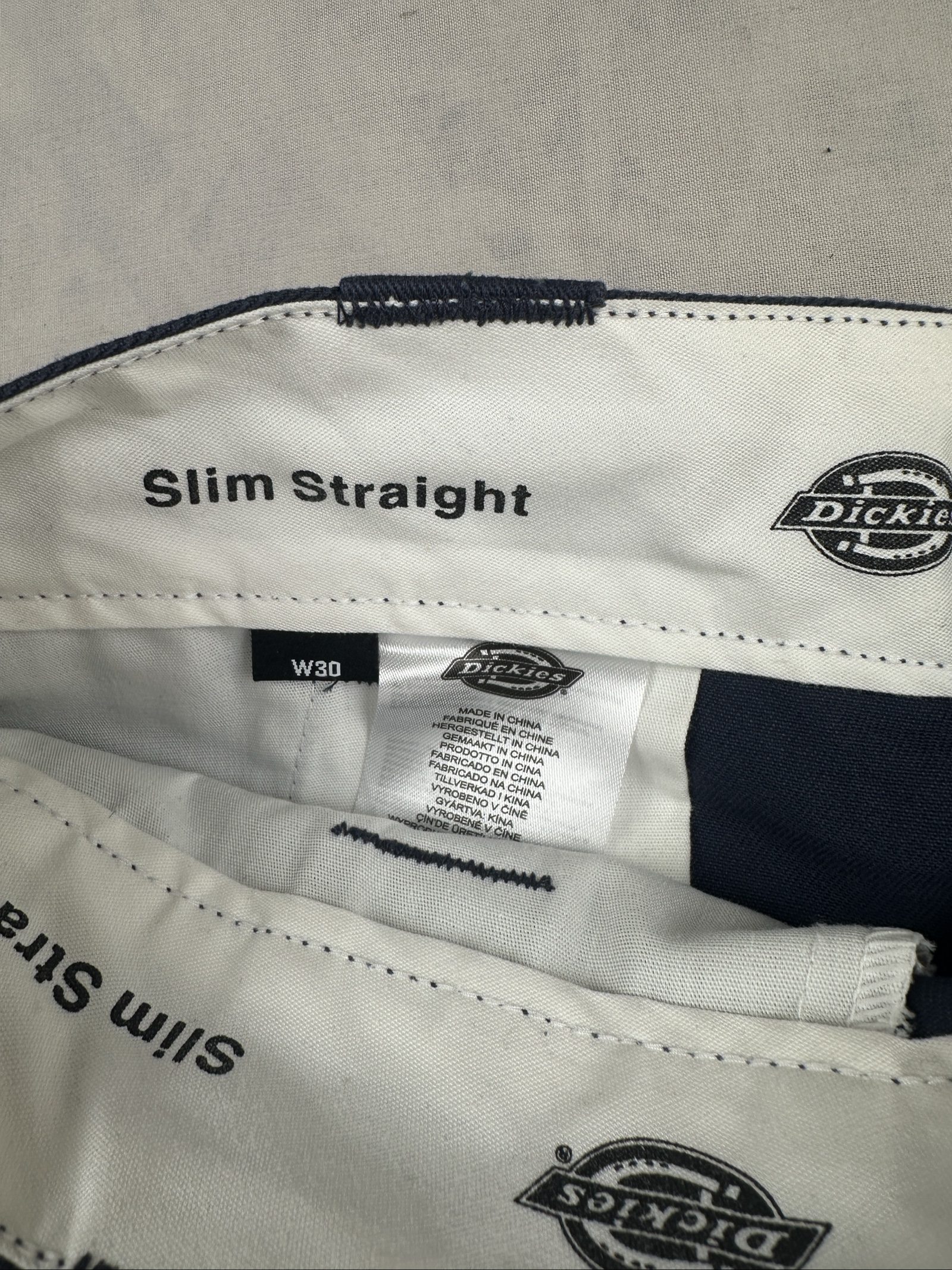 Dickies Navy Work Shorts Waist 30 image 6