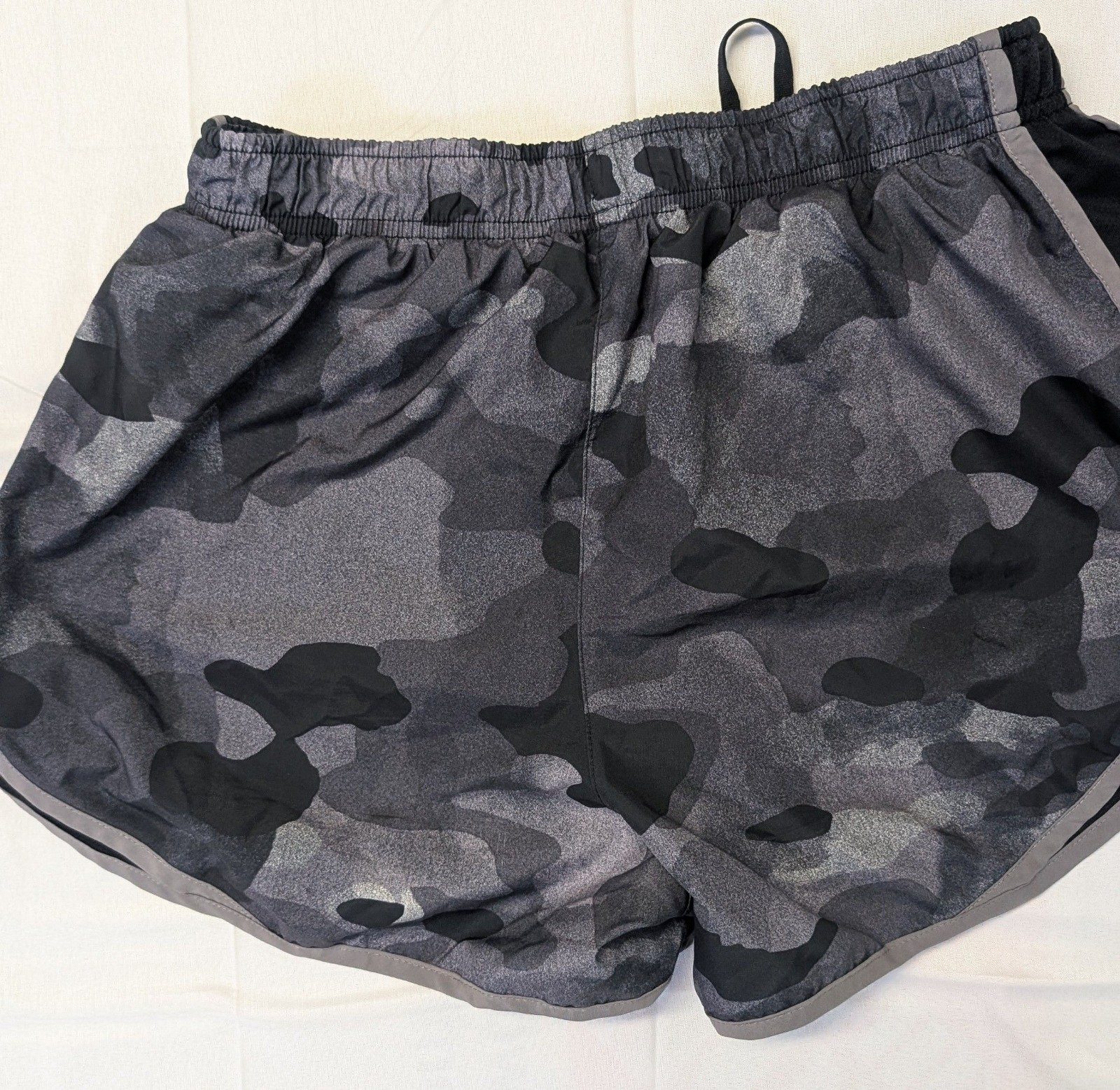 Nike Black & Grey Camo Dri-FIT Running Shorts Medium image 8