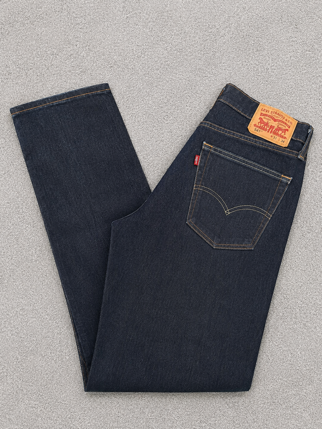 Levi's Dark Blue 541 Athletic Fit Jeans Red Tab 31"