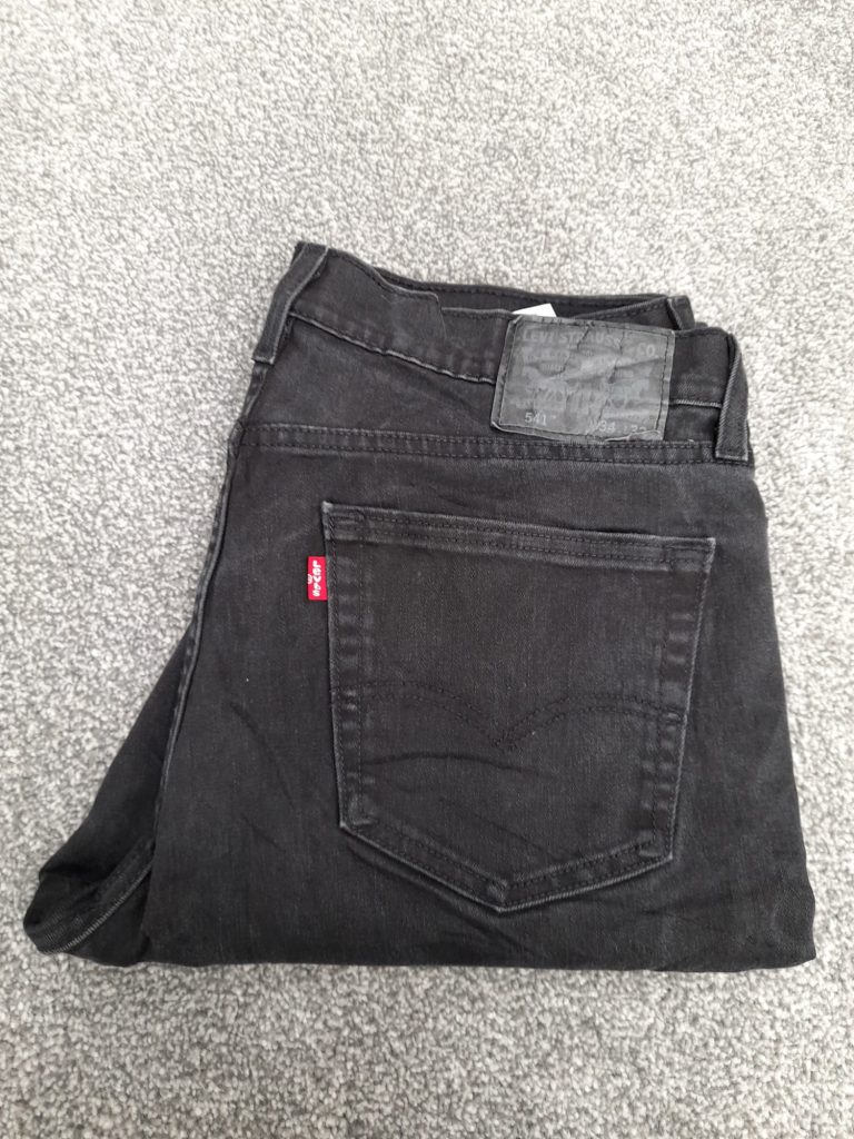 Levi's Black 541 Athletic Fit Denim Jeans Red Tab 34"