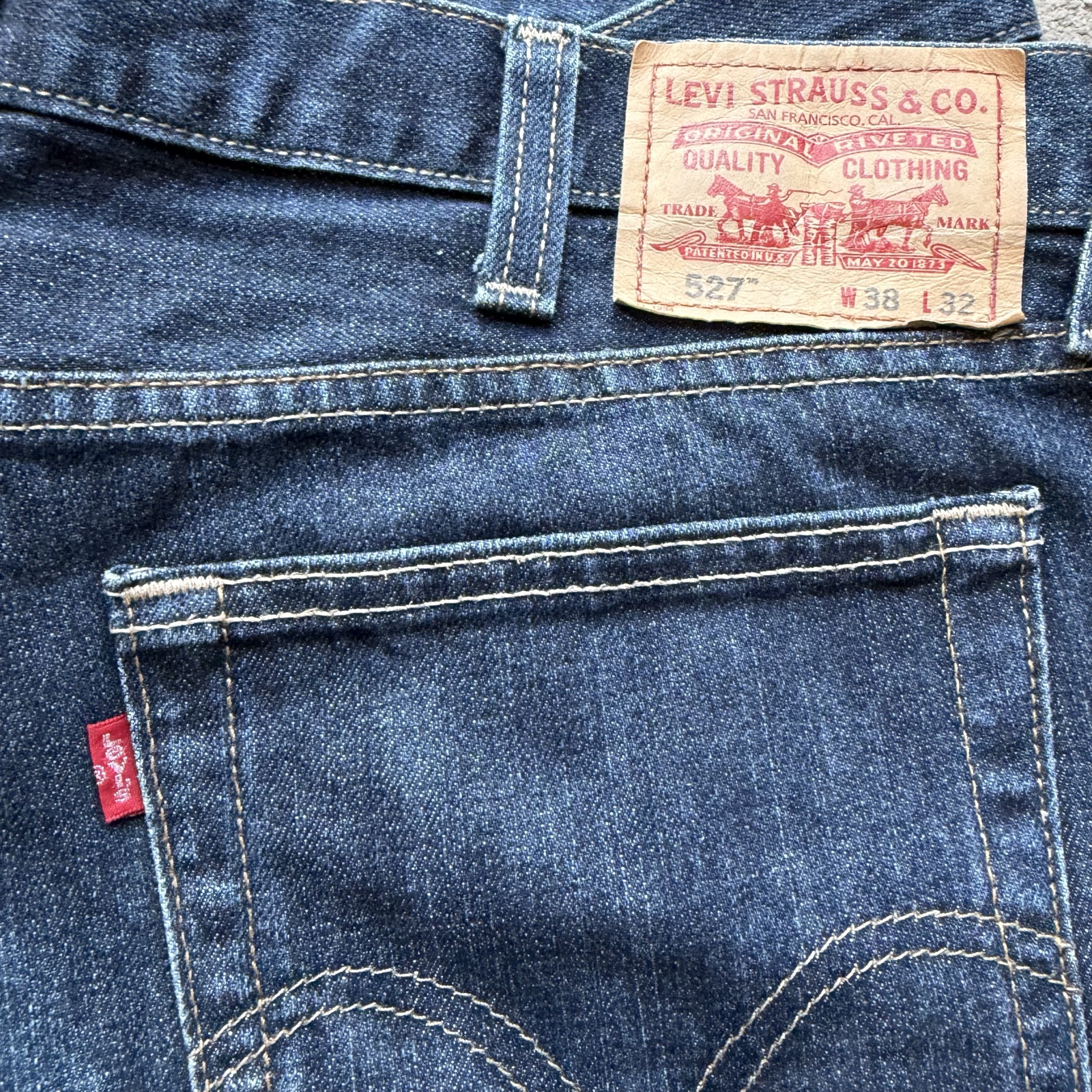 Levi’s 527 Low Boot Cut Jeans W42 L31 Dark Blue Denim (Menswear) image 4
