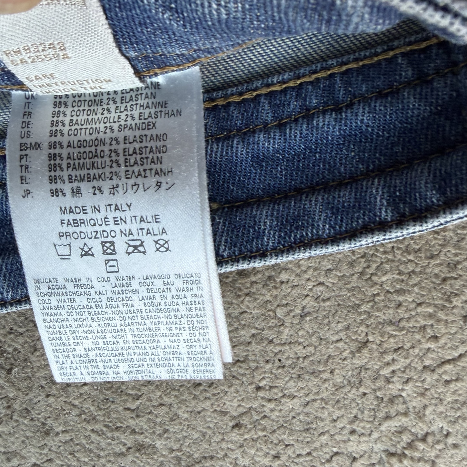 Levi’s 527 Low Boot Cut Jeans W42 L31 Dark Blue Denim (Menswear) image 5