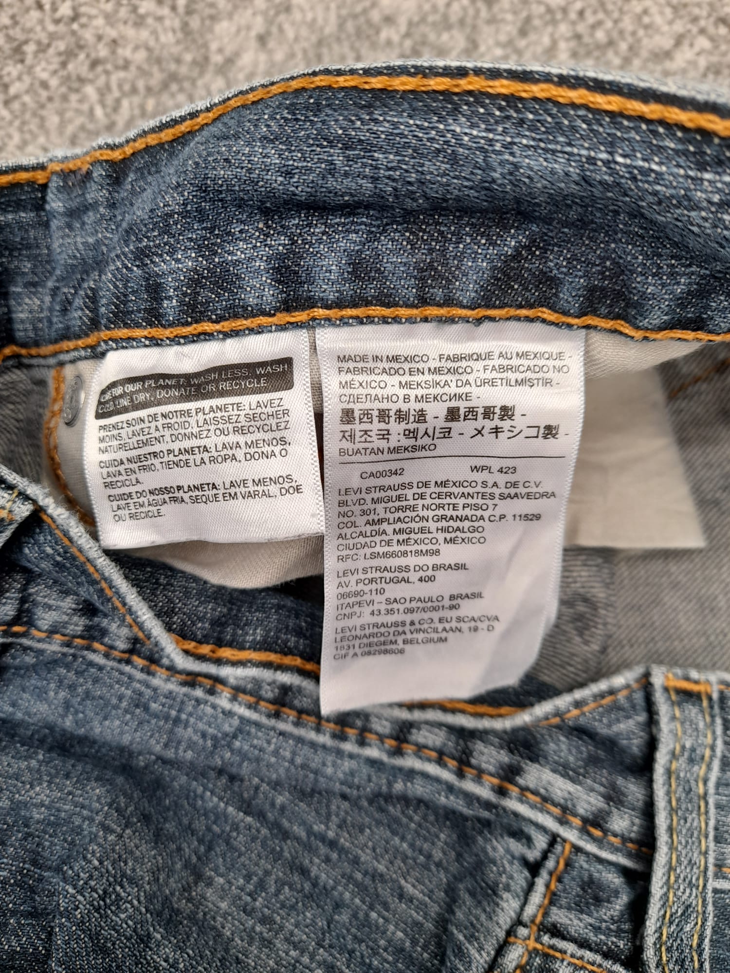 Levi's Blue 559 Loose Fit Denim Jeans Red Tab 30" image 4