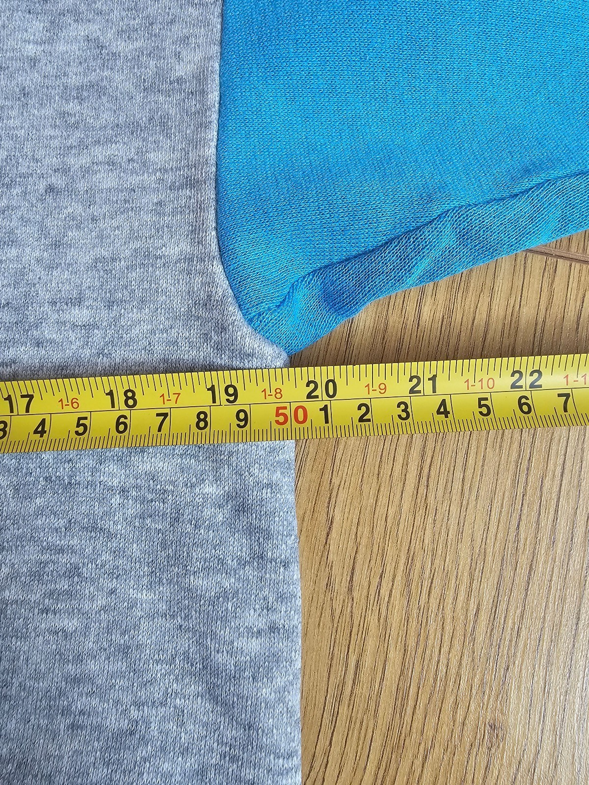 Vintage Unisex Disney Grey, Pink & Blue Mickey Beach Club Sweatshirt Medium image 7