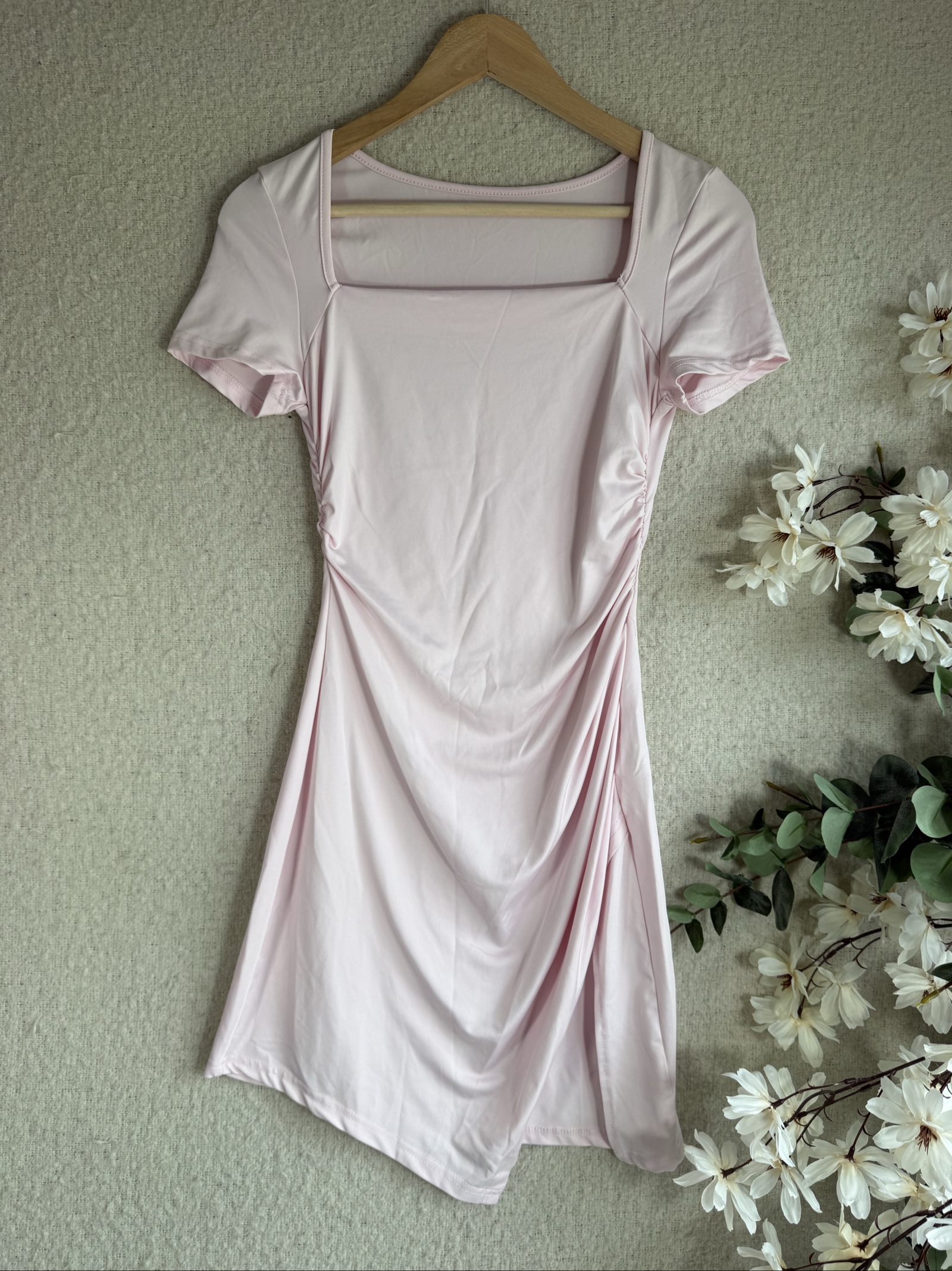 Unbranded Pale Pink Square Neck Short Sleeve Dress UK S Soft Stretch Fabric
