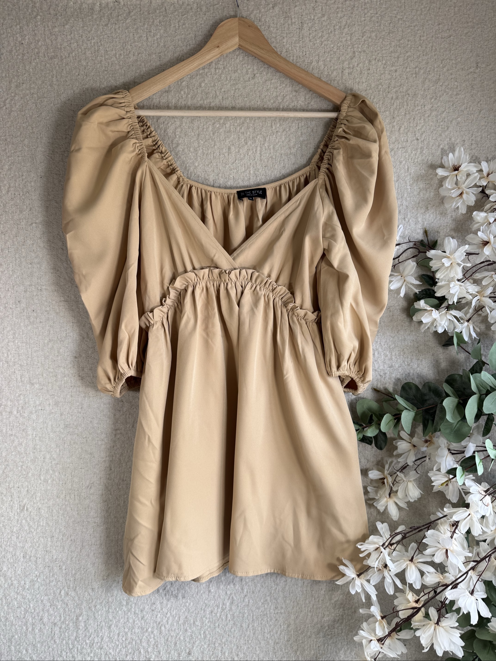 In The Style Beige Puff Sleeve Dress UK 10 Elegant Casual Summer Style
