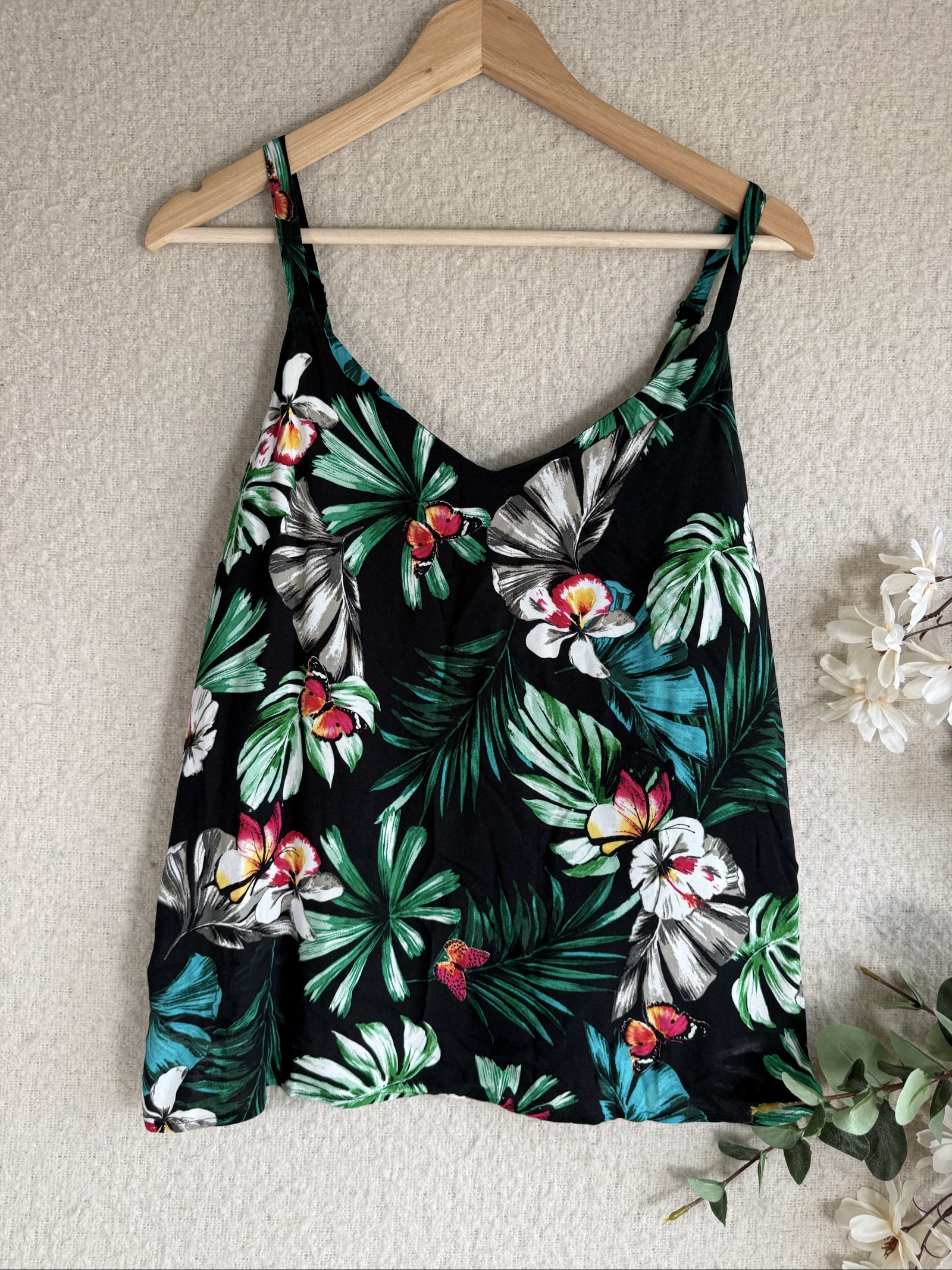 F&F Black Floral Print Sleeveless Cami Top UK 12 Summer Casual V-Neck