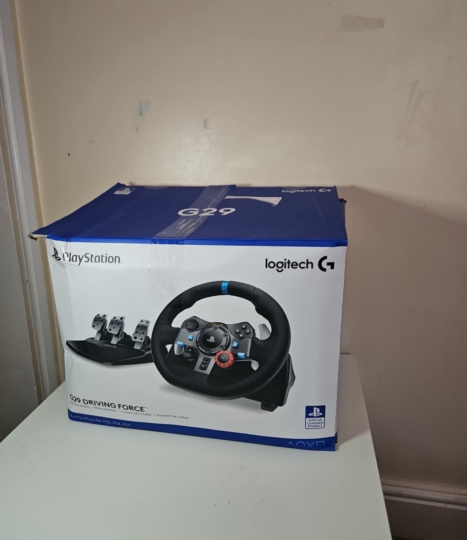 Logitech Black G29 Driving Force Racing Wheel for PlayStation PS5 PS4 PS3- Never Used