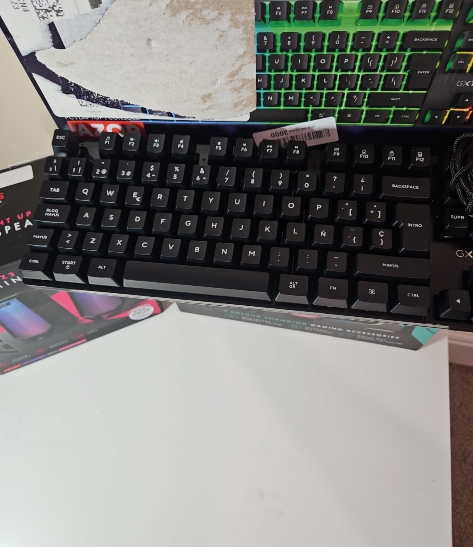 Red5 Zeta Gaming Speakers & Zodiac Bundle + GX Trust Keyboard Set Unisex image 5