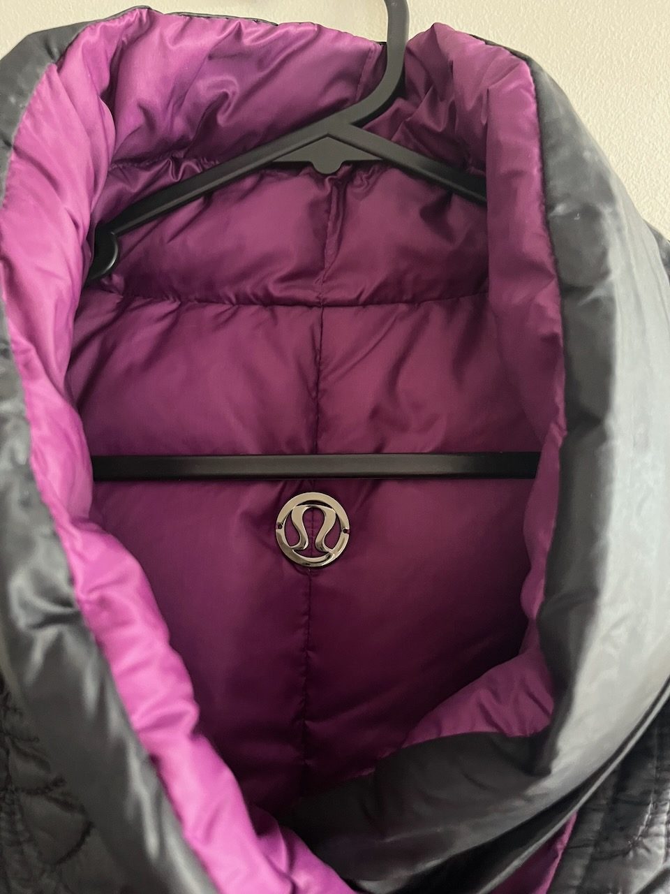 Lululemon Purple Black Quilted Reversible Puffer Vest Size AU 10 US 6 image 10