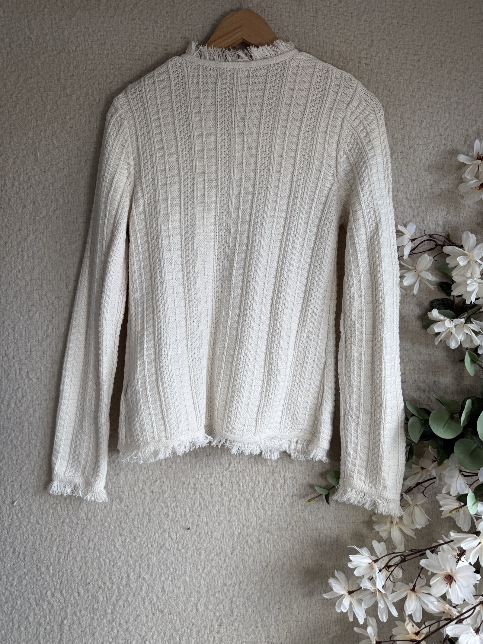 Well Worn Cream Cable Knit Frayed Trim Cardigan UK Small Elegant Casual Knitwear image 4