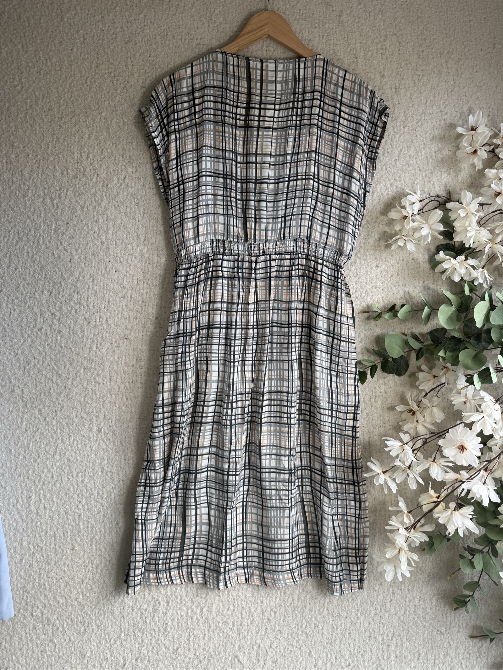 Masai Grey & Black Checked Midi Dress with Tie Belt UK Medium Elegant Casual image 4