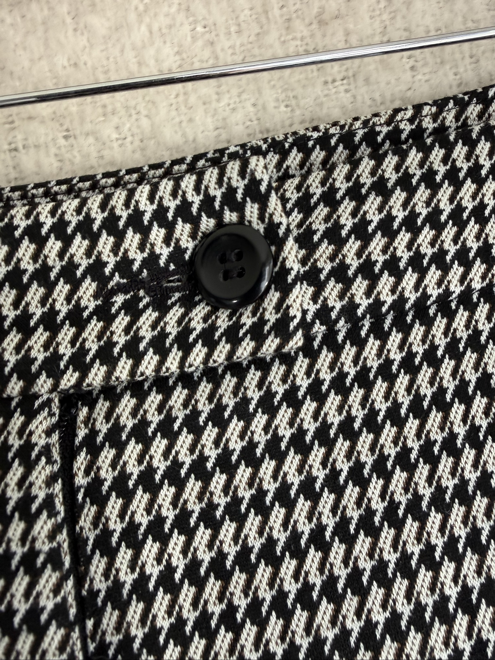 TU Black & White Houndstooth Cropped Trousers UK 18 Classic Elegant Style image 3