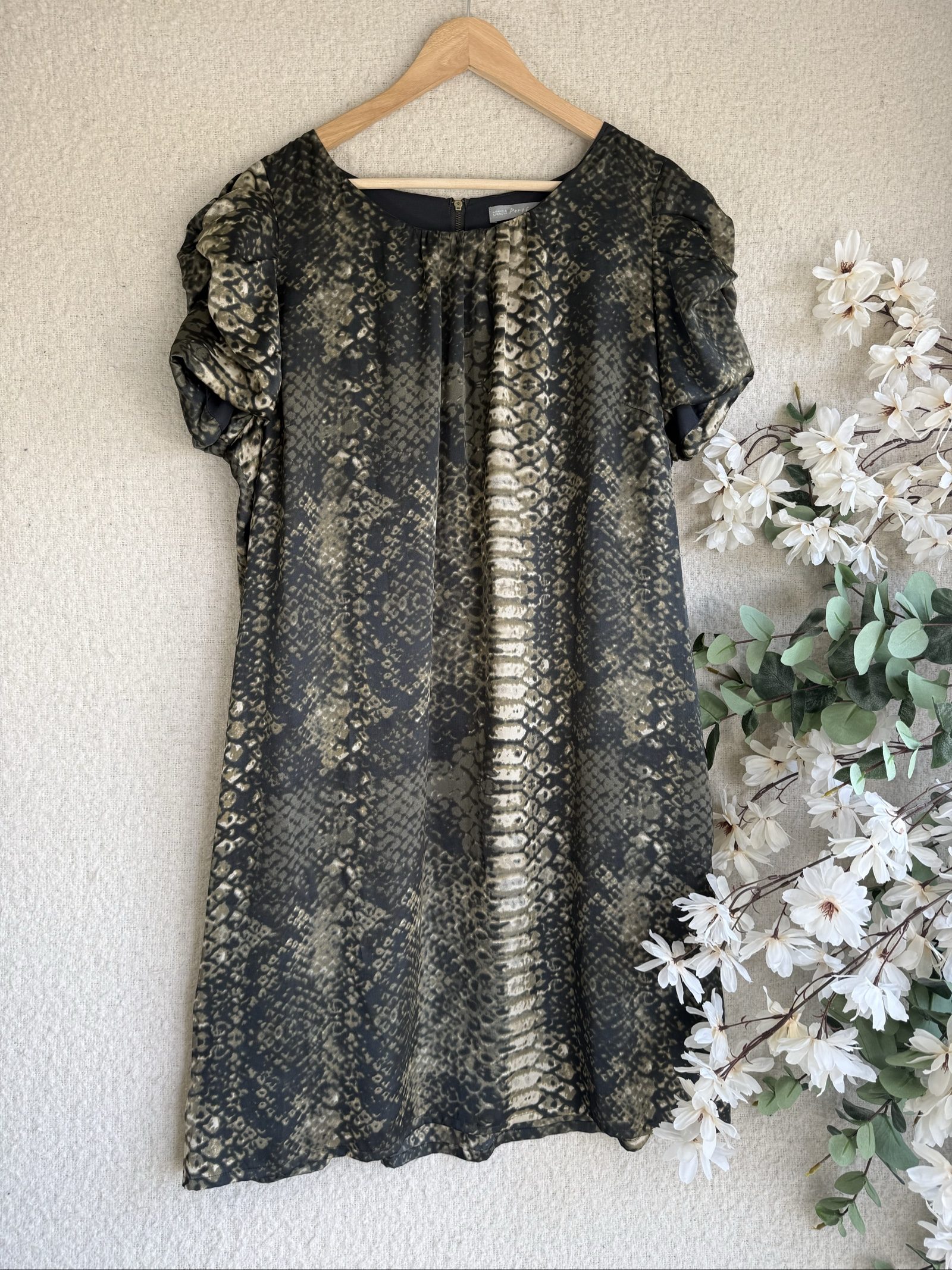 Marks & Spencer Snakeskin Print Shift Dress UK 22 Puff Sleeve Occasion Dress