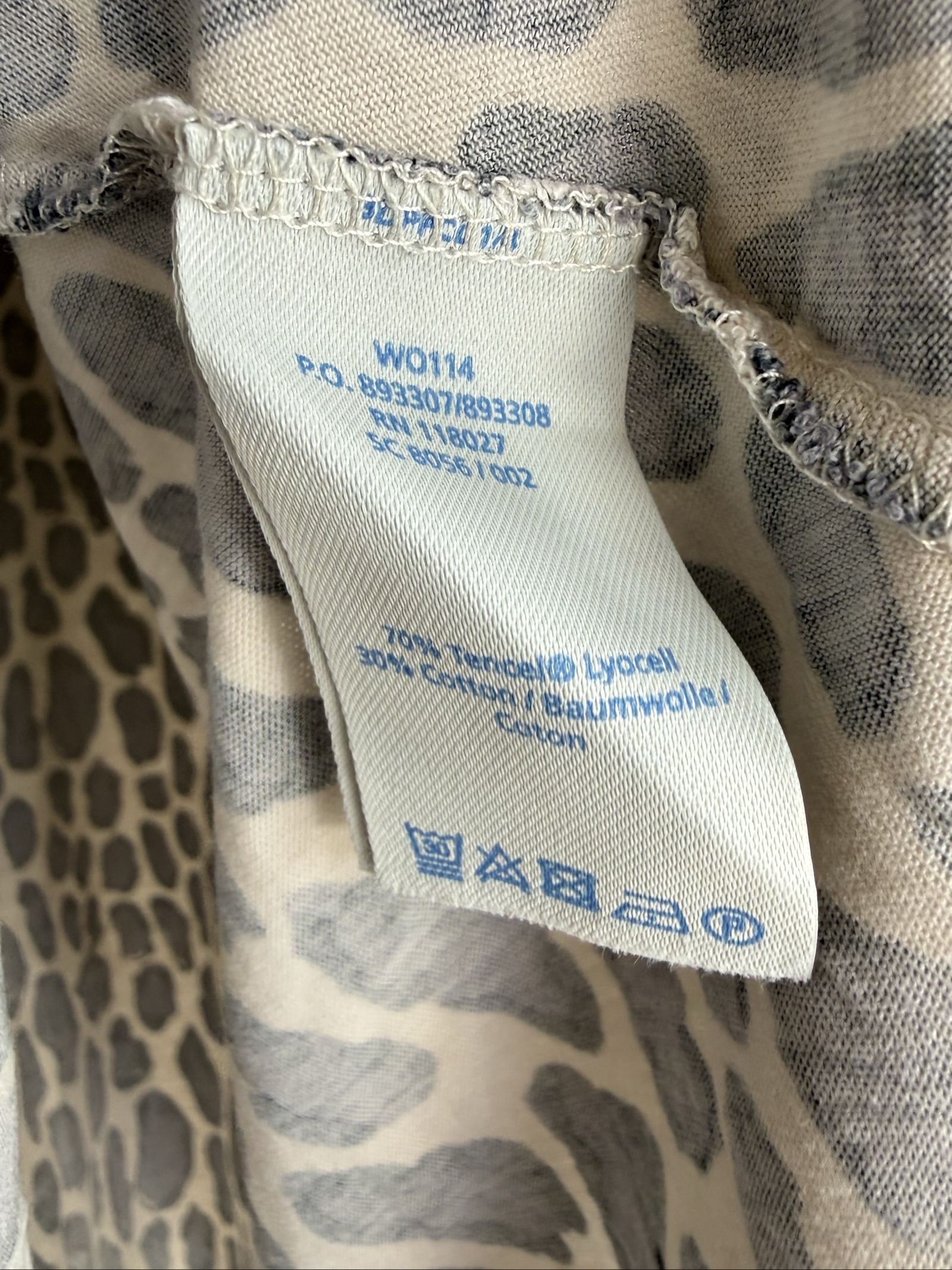 Boden Grey & Black Leopard Print Long Sleeve Top UK 8 Soft Fabric Casual image 5