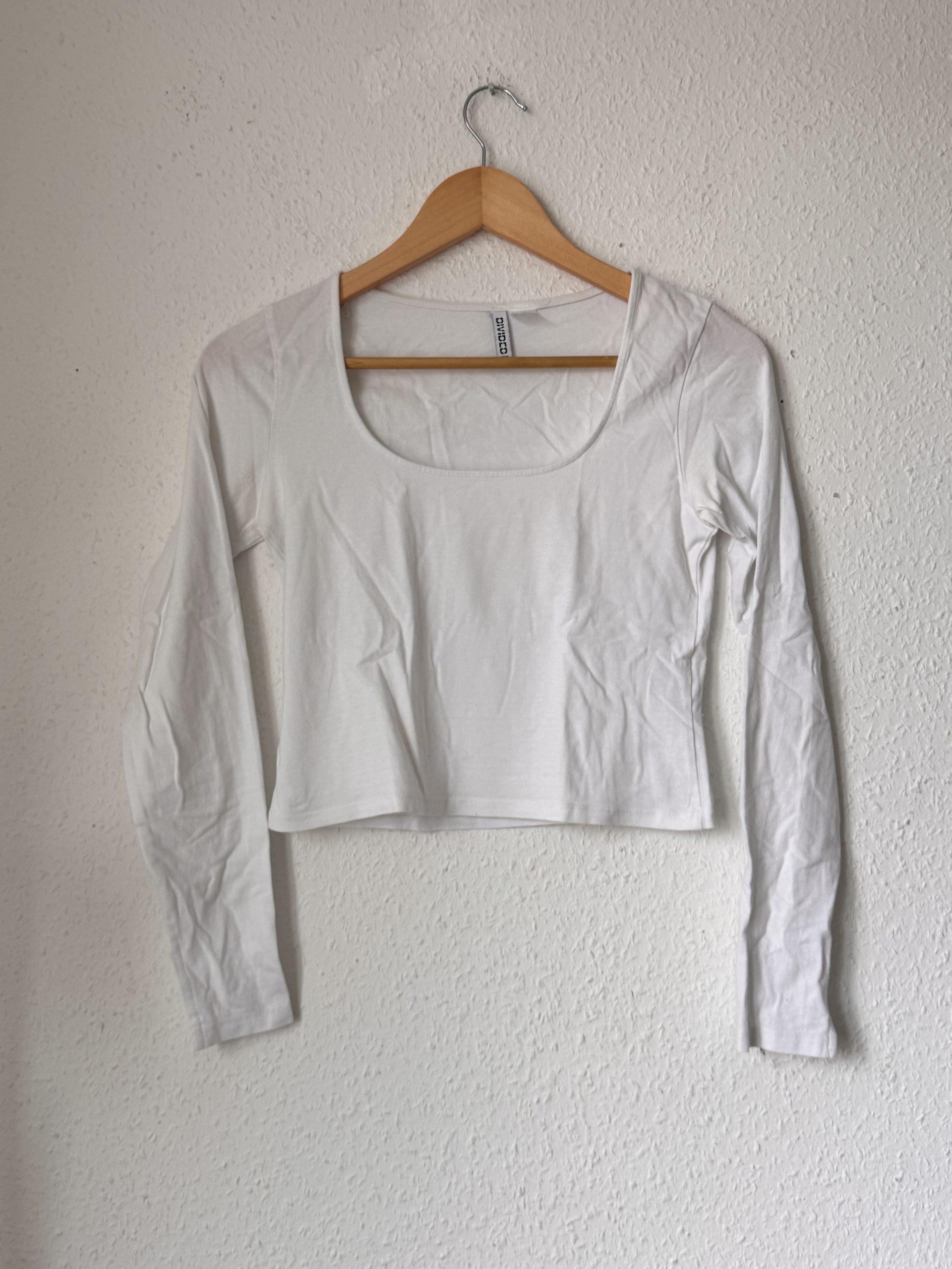 H&M Divided White Long Sleeve Crop Top Small Cotton Blend 2878 image 2
