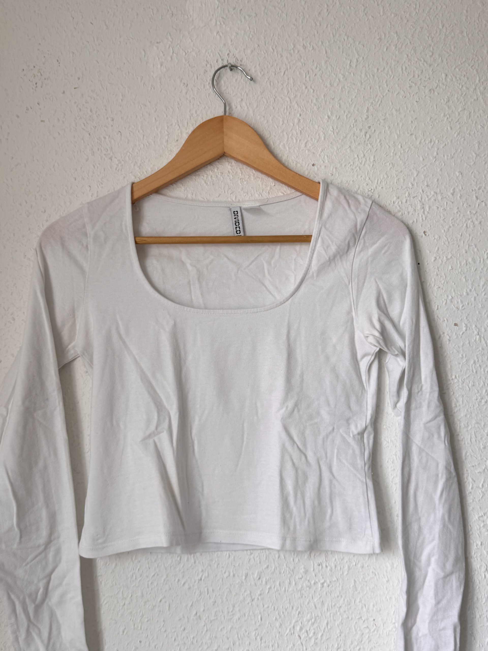 H&M Divided White Long Sleeve Crop Top Small Cotton Blend 2878 image 3