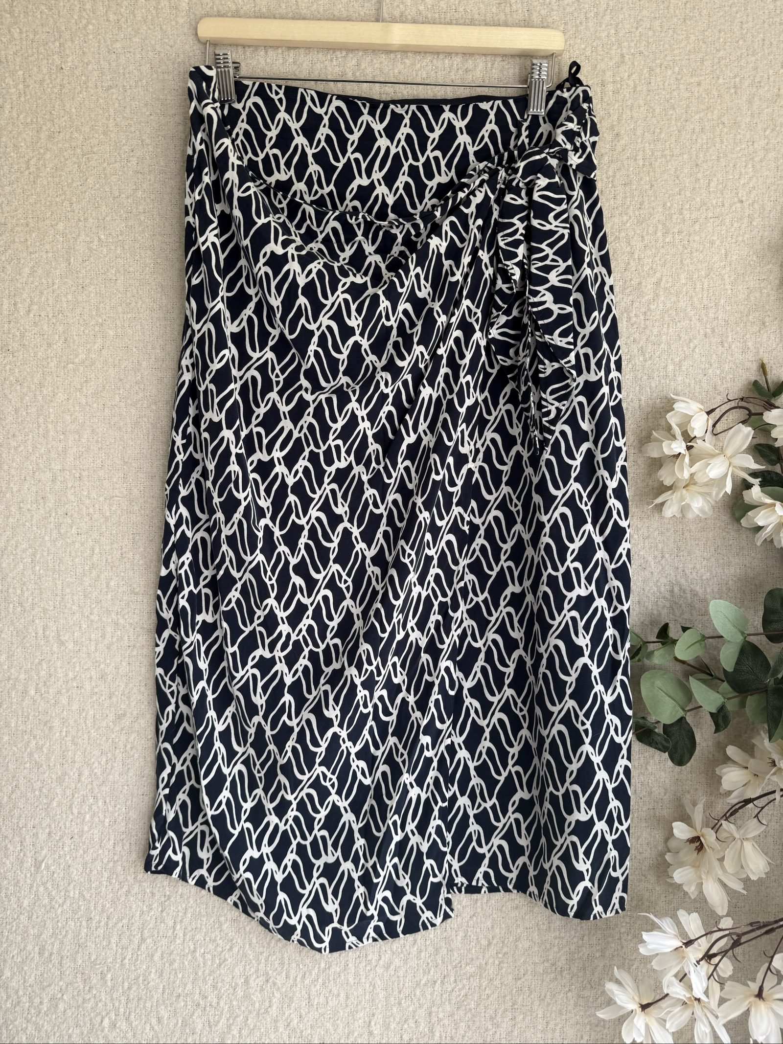 Autograph Navy & White Wrap Midi Skirt UK 14 Stylish Knot Detail Summer Chic