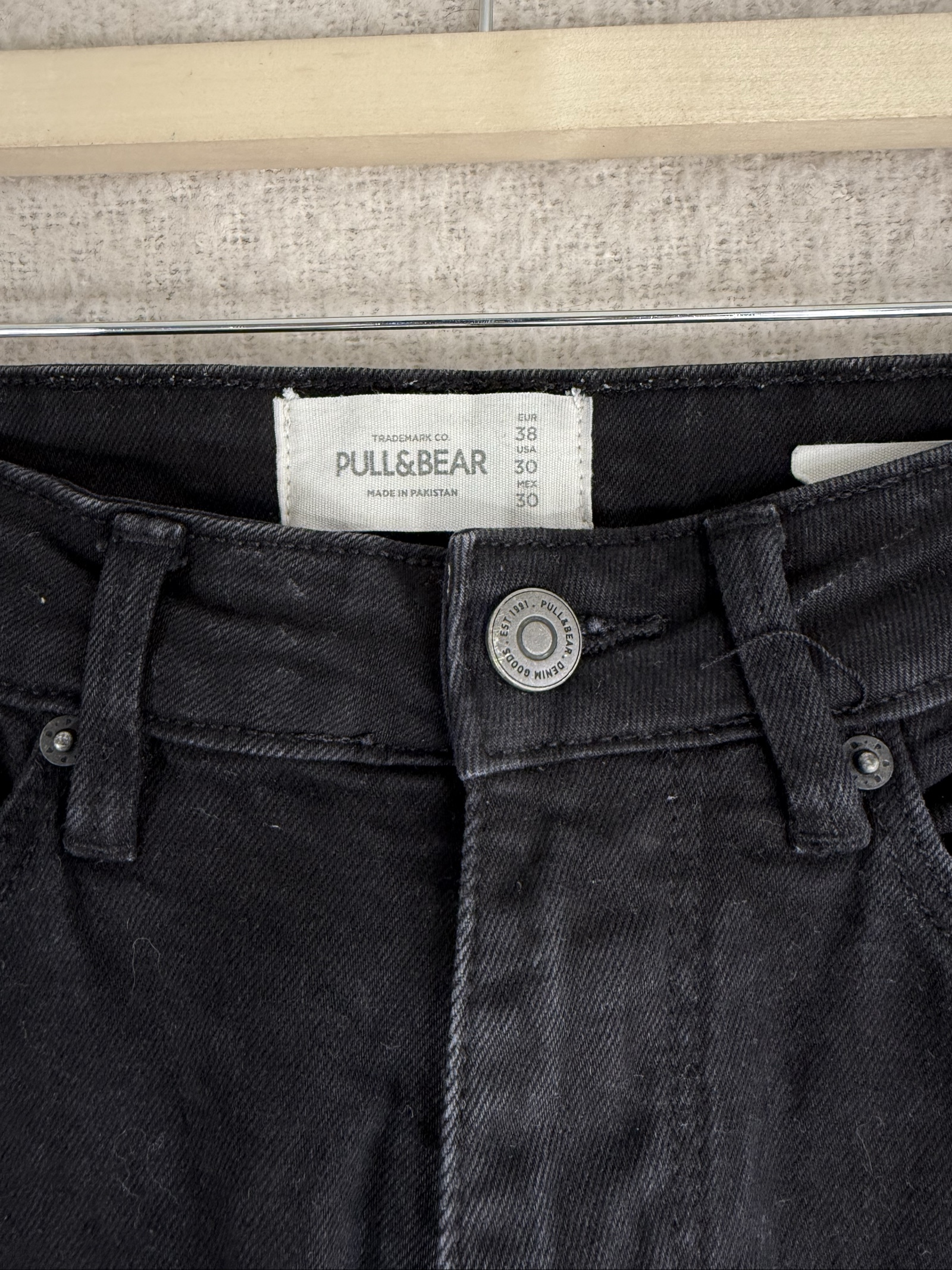 Pull&Bear Black Skinny Jeans Slim Fit Denim Pants UK 10 Classic Style image 3