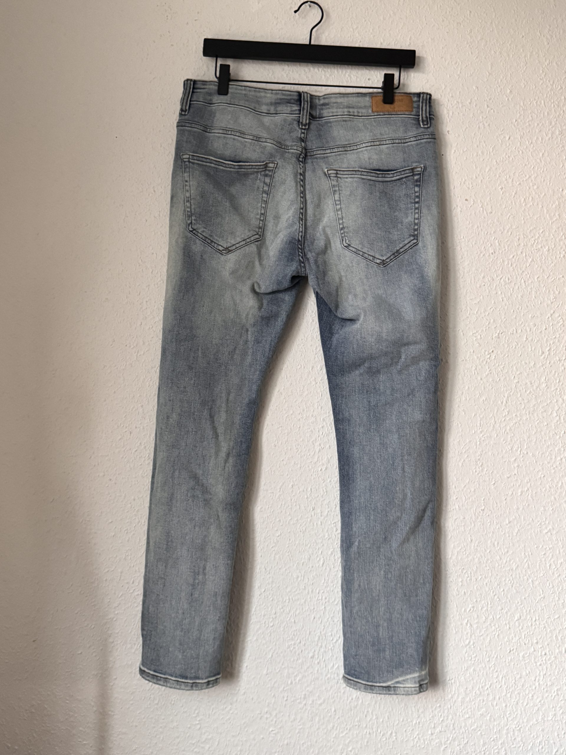 Unbranded Light Blue Distressed Slim Fit Jeans 31 Waist 2889 image 9