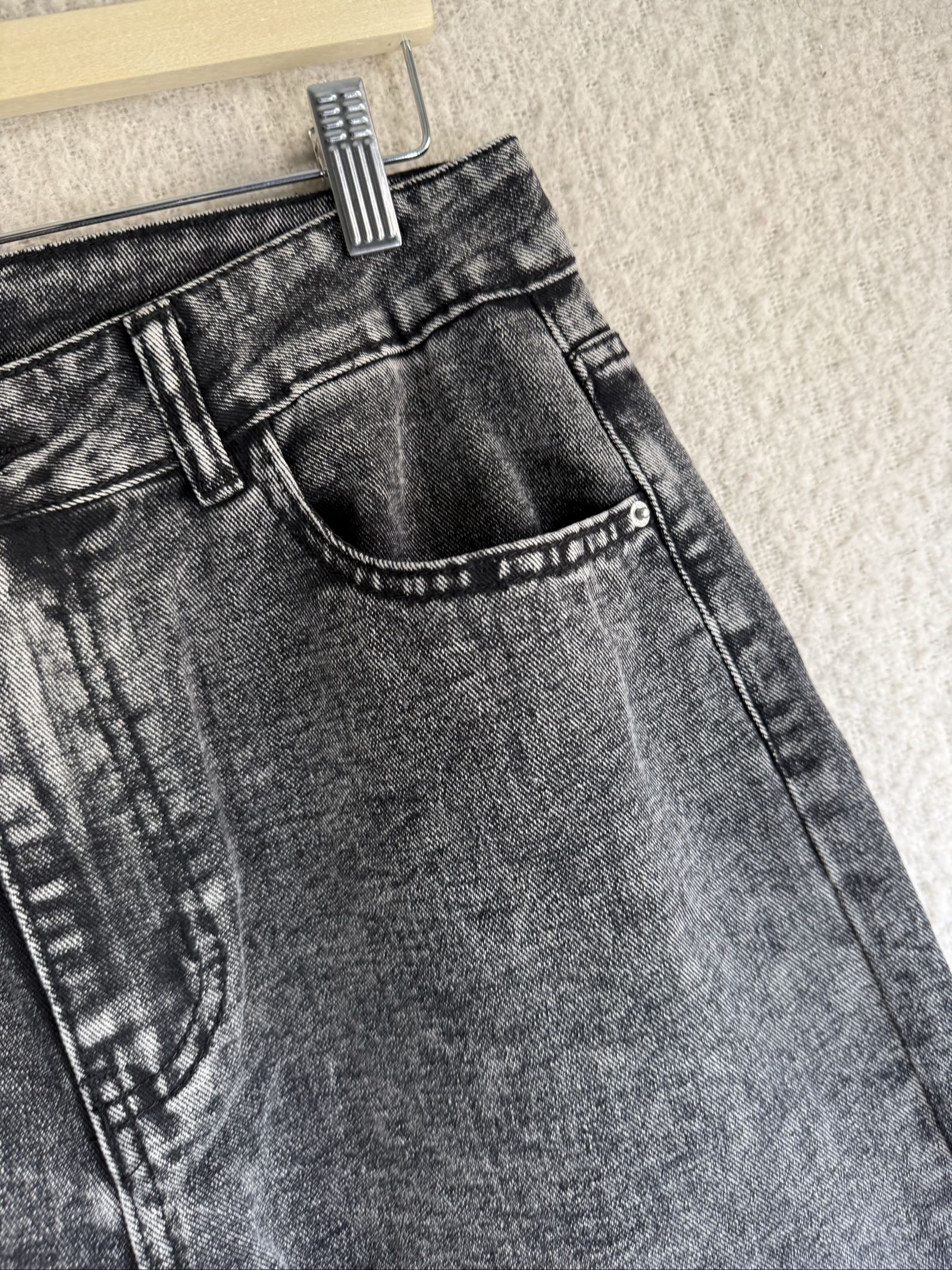 Unbranded Black Acid Wash Wide Leg Jeans UK M Casual Streetwear Denim Trousers image 2