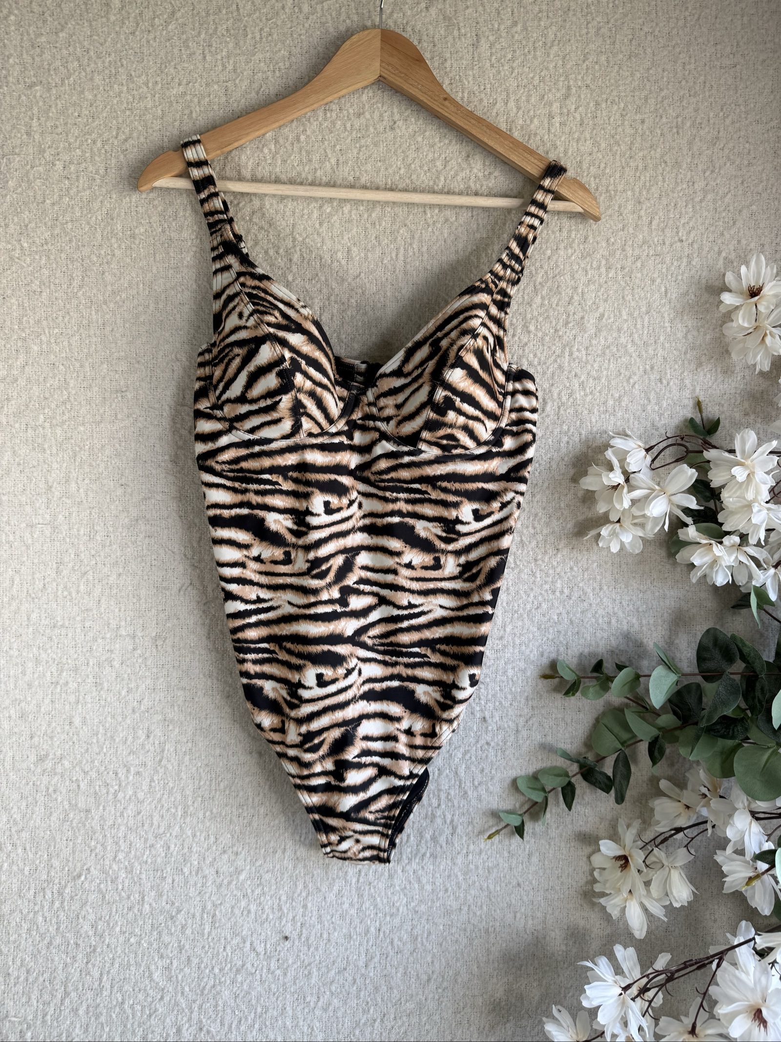 George Animal Print One-Piece Swimsuit UK 36C Underwired Padded Cup