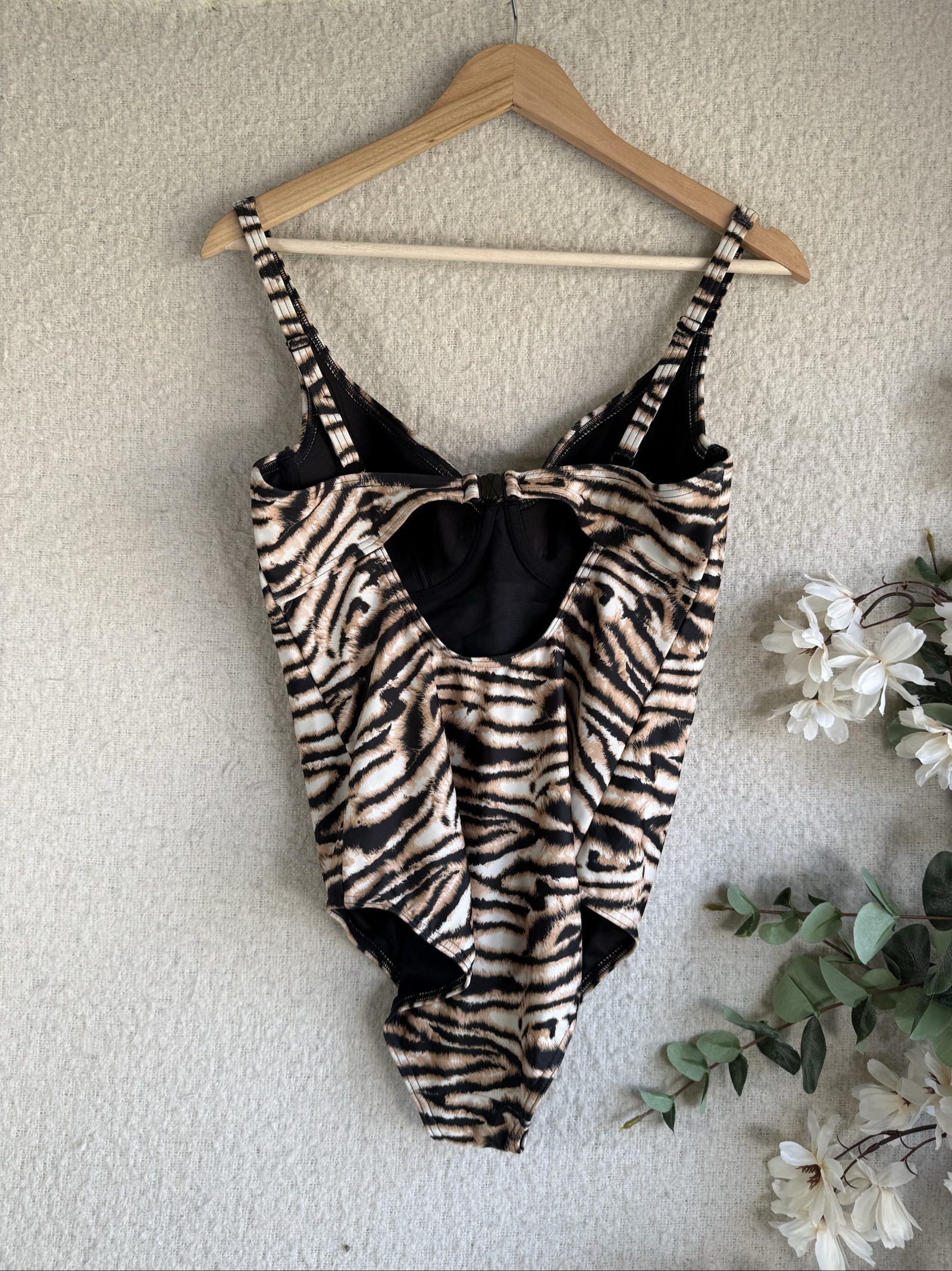 George Animal Print One-Piece Swimsuit UK 36C Underwired Padded Cup image 3
