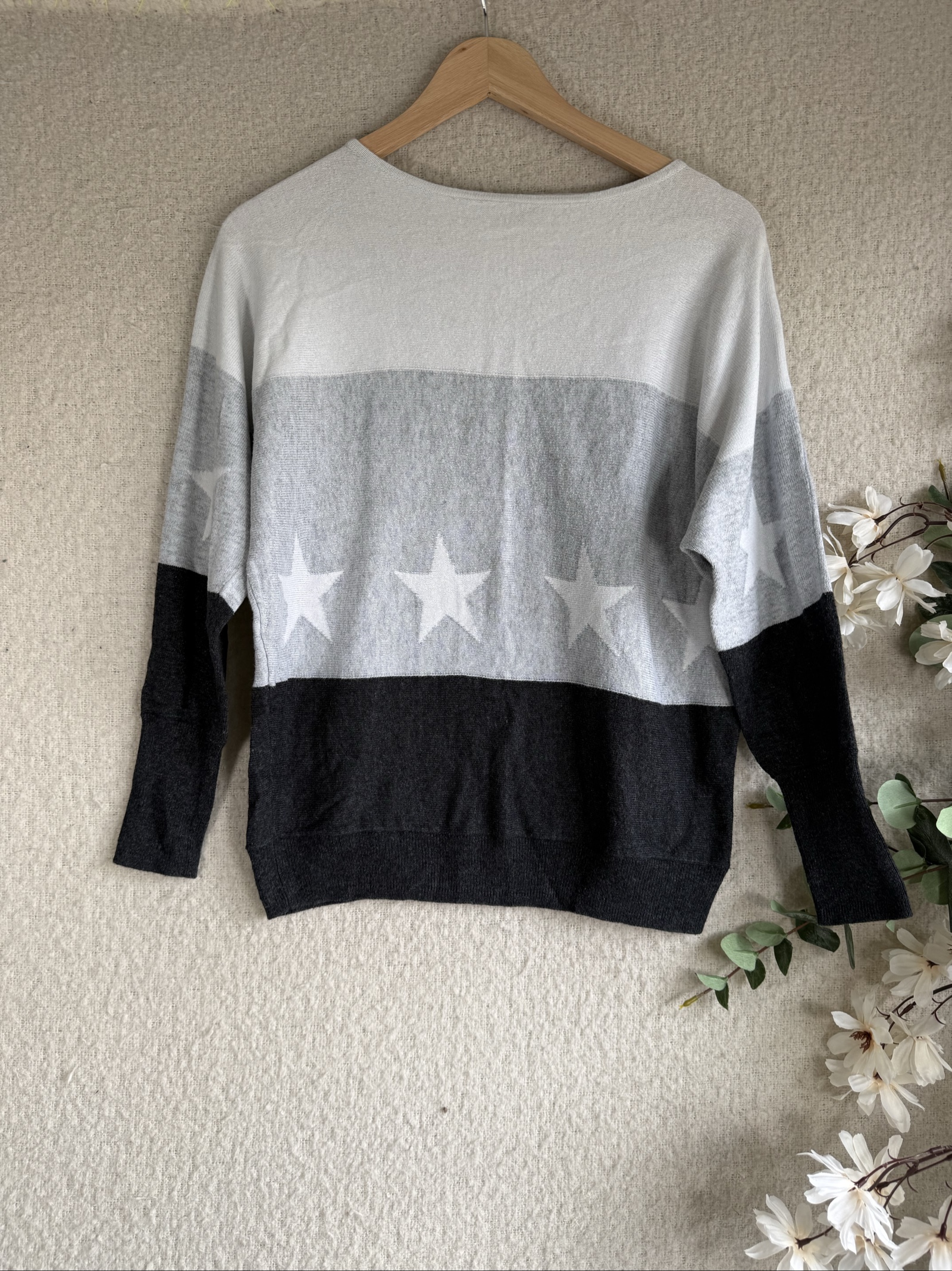 Mint Velvet Black Grey & White Star Print Jumper UK XS Soft Knitwear Top
