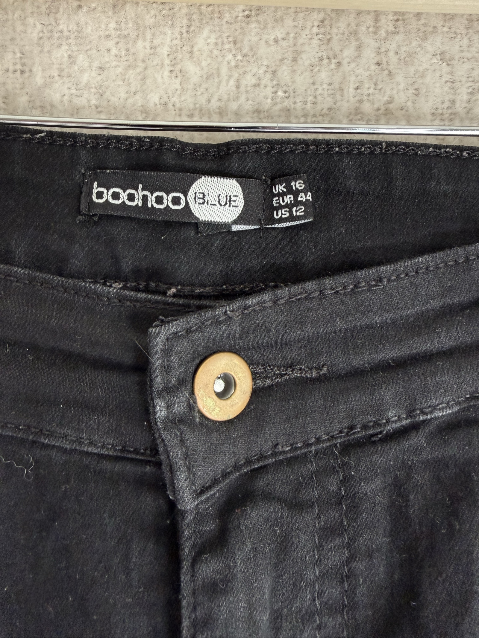 Boohoo Black Skinny Jeans UK 16 Stylish Casual Slim Leg Denim Pants image 3