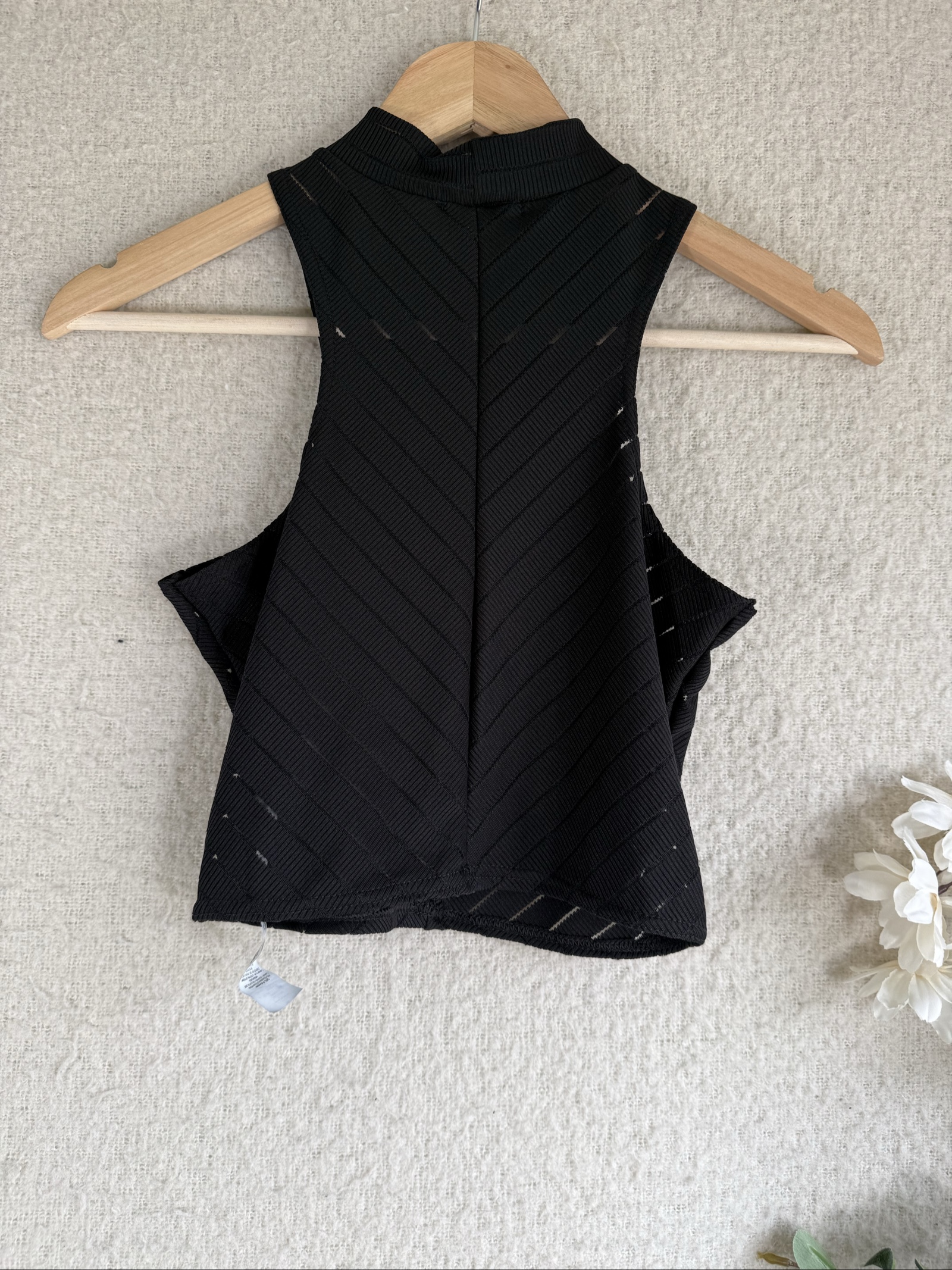 PrettyLittleThing Black Sleeveless Textured Crop Top UK 10 Stylish Summer Layer image 4