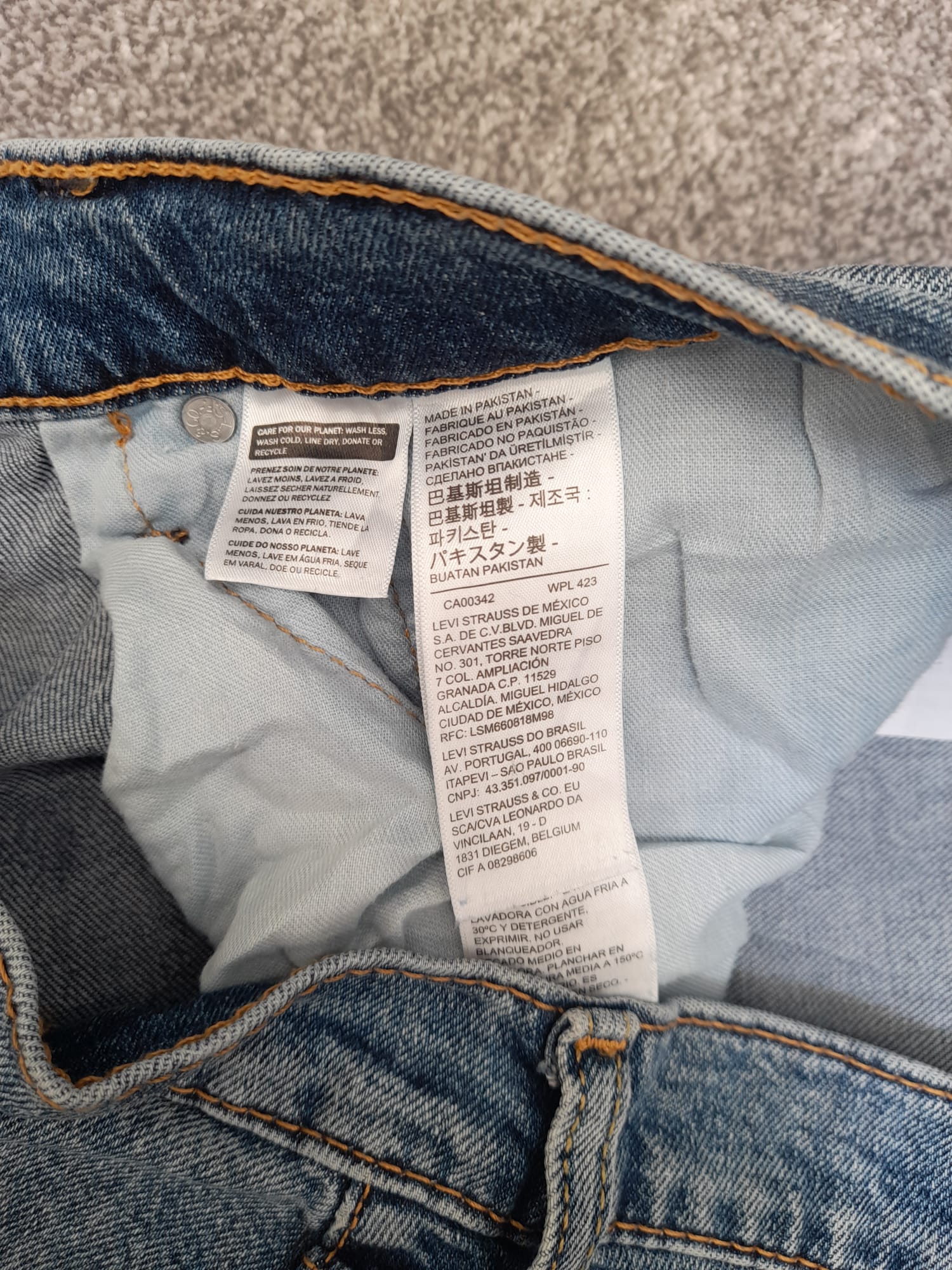 Levi's Blue Red Tab Denim 502 Regular Taper Fit Jeans 38" image 6