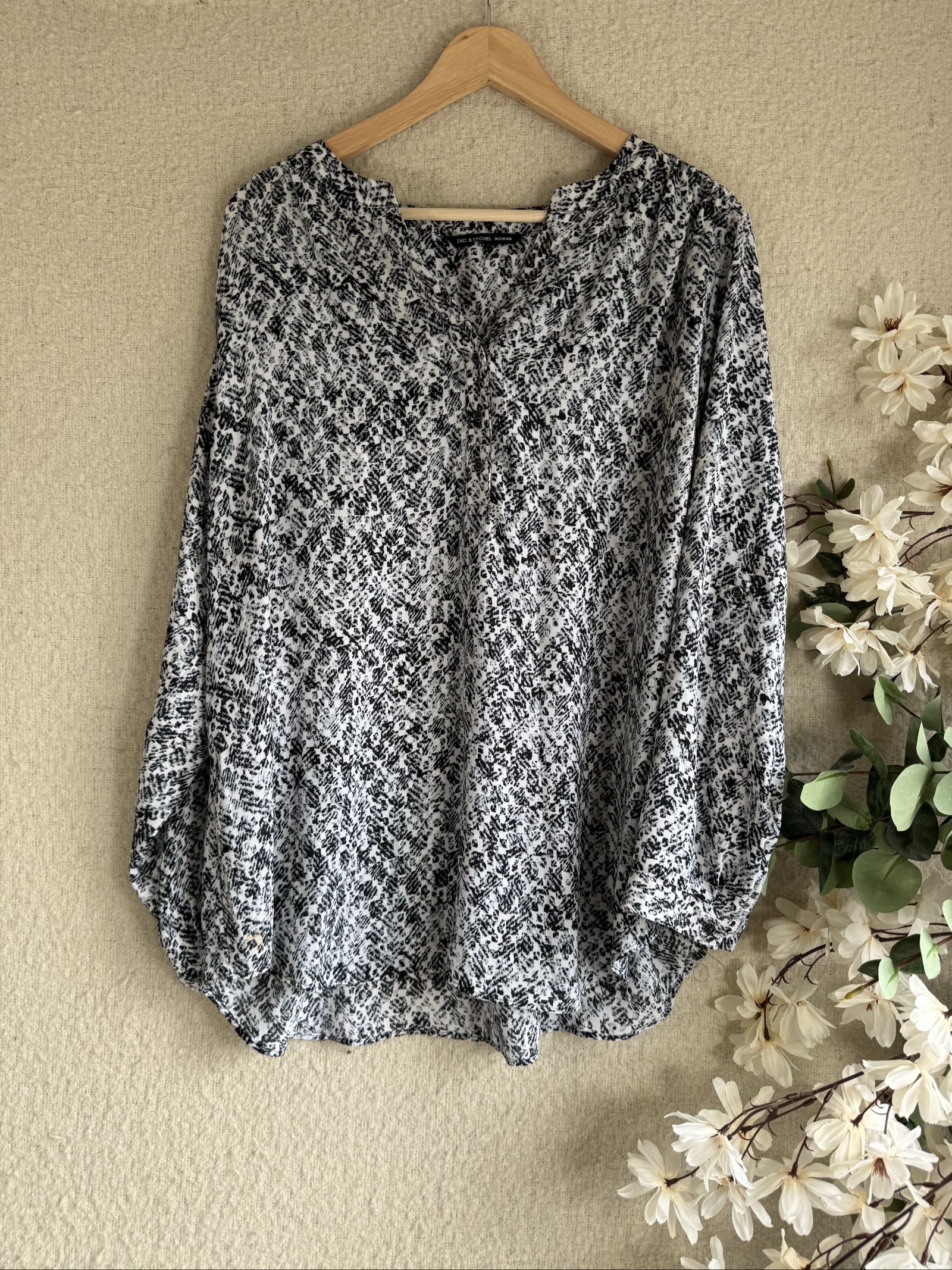 Zac & Rachel Black & White Printed Blouse UK 12 Relaxed Fit Lightweight Top