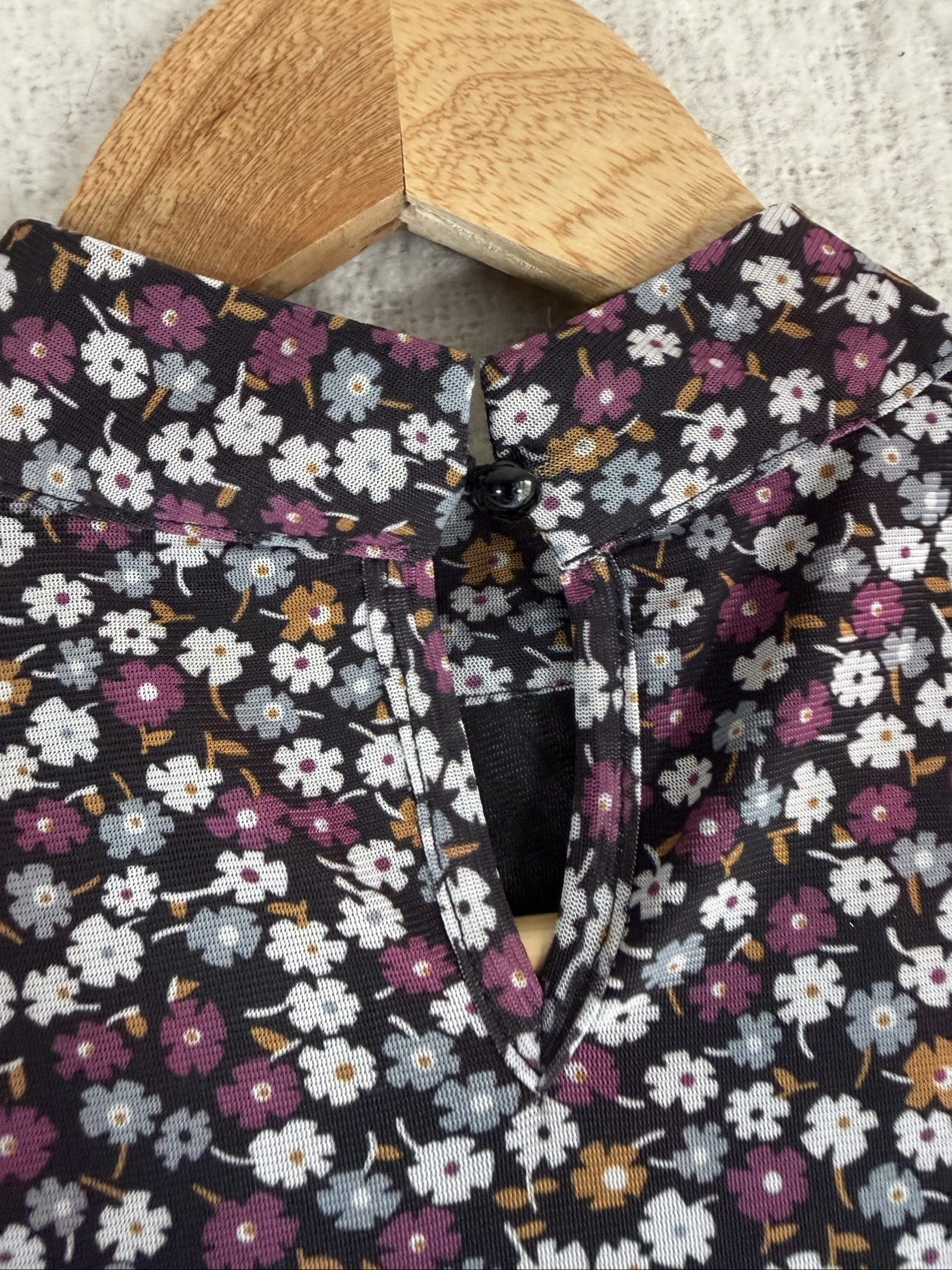 Level Black Floral Ruffle Sleeveless Blouse UK 8 Elegant Summer Top image 5