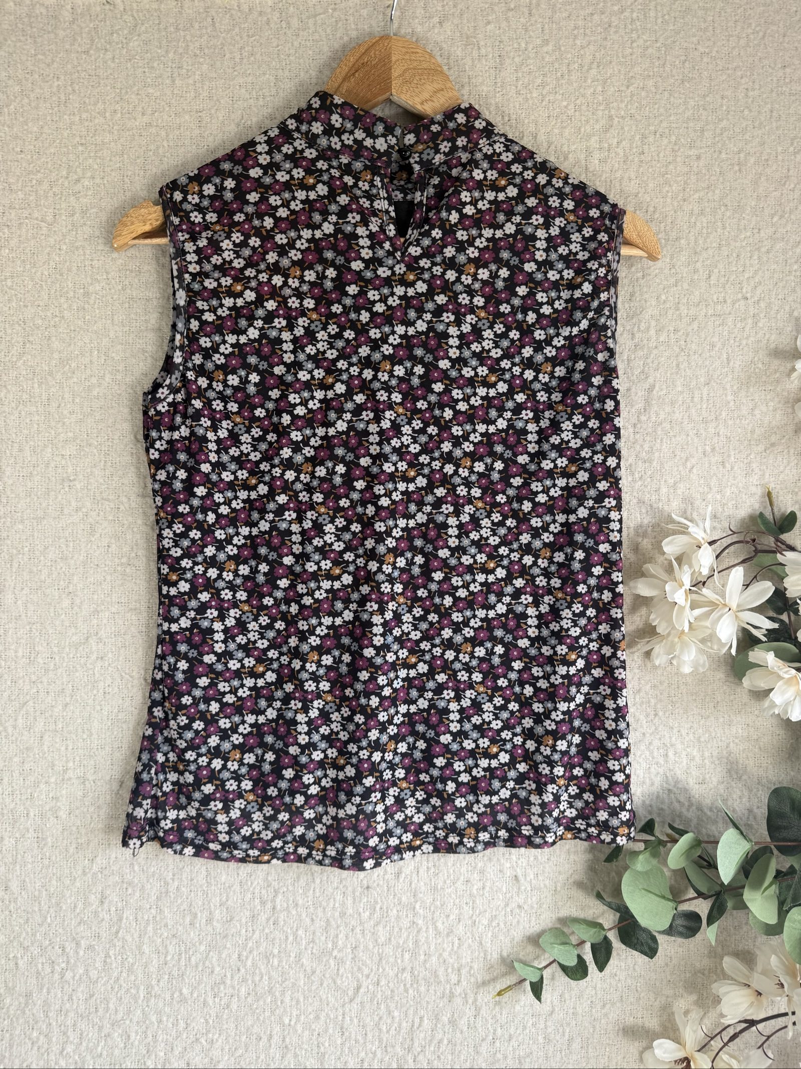 Level Black Floral Ruffle Sleeveless Blouse UK 8 Elegant Summer Top image 6