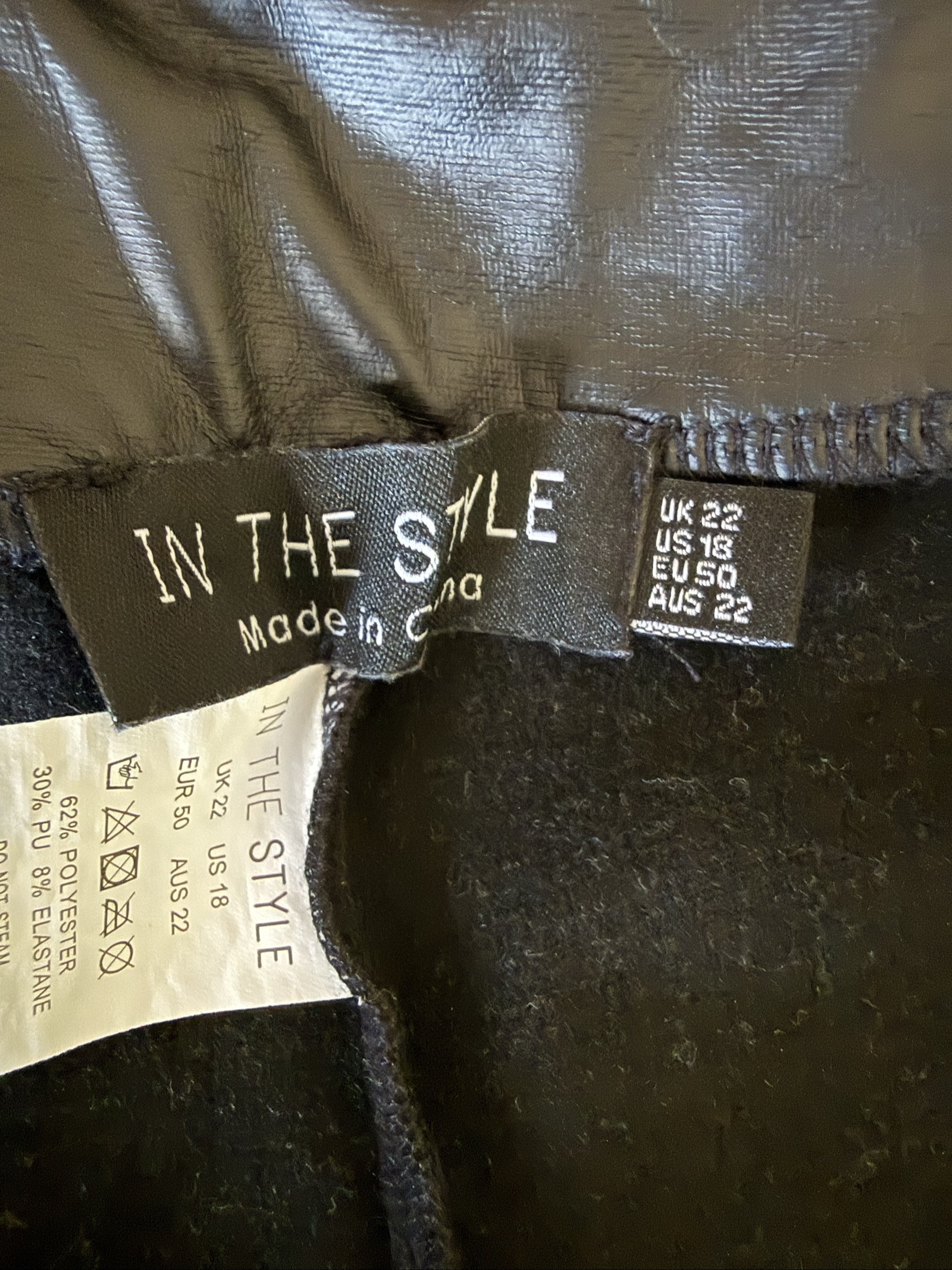In The Style Black Faux Leather Leggings UK 22 PU & Polyester Stretch Pants image 3