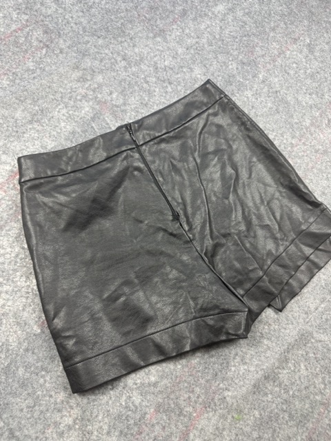 River Island Black Faux Leather Wrap Shorts UK 10 image 6