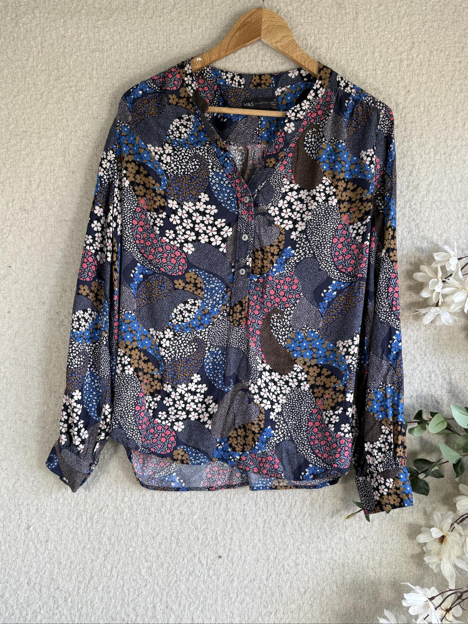 M&S Multi Colour Floral Pattern V-Neck Blouse UK 12 Lightweight Casual Top