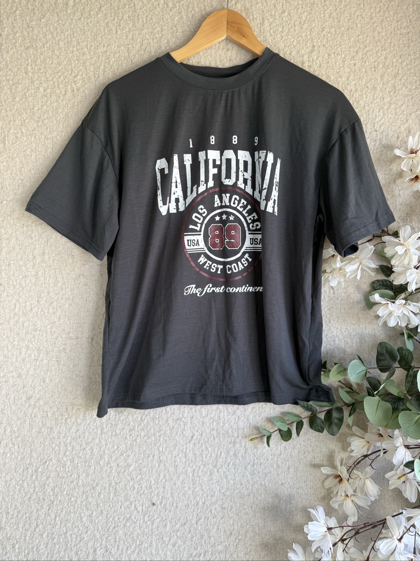 Shein Grey California Graphic Casual T-Shirt Medium Relaxed Fit Streetwear