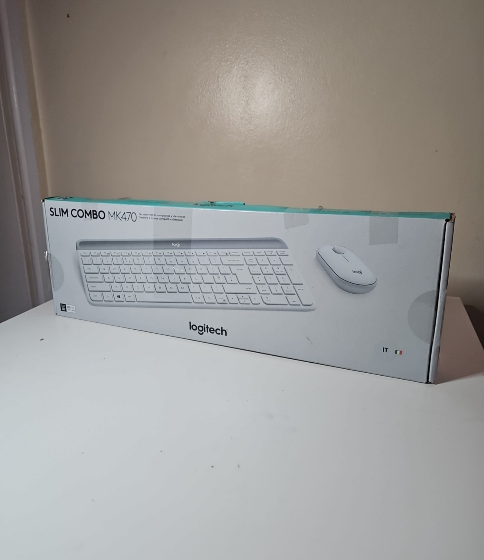 Logitech White Slim Combo MK470 Wireless Keyboard & Mouse
