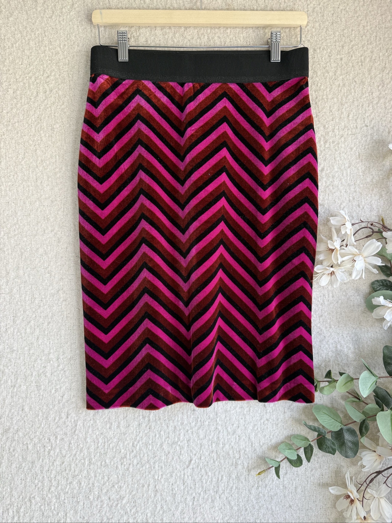 Tu Woman Pink & Brown Chevron Velvet Pencil Skirt UK 12 Classic Stylish