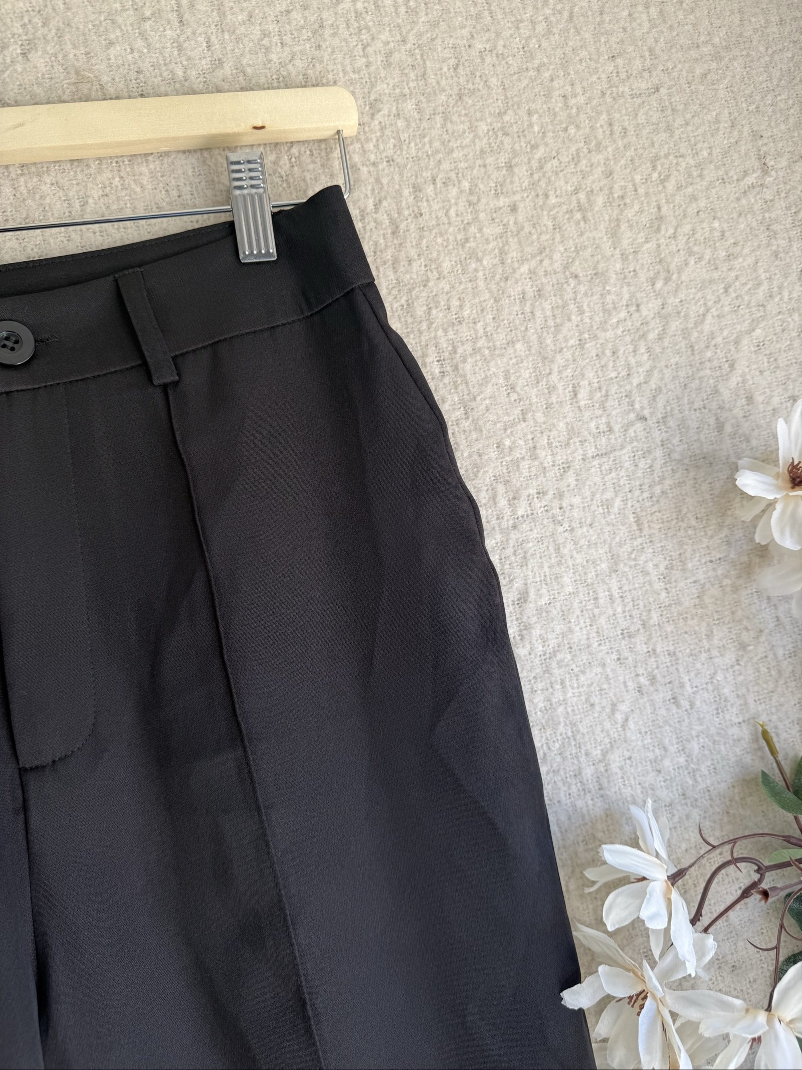 Black Slim Fit Stretch Trousers Women's Size Small Classic Elegant Workwear image 2