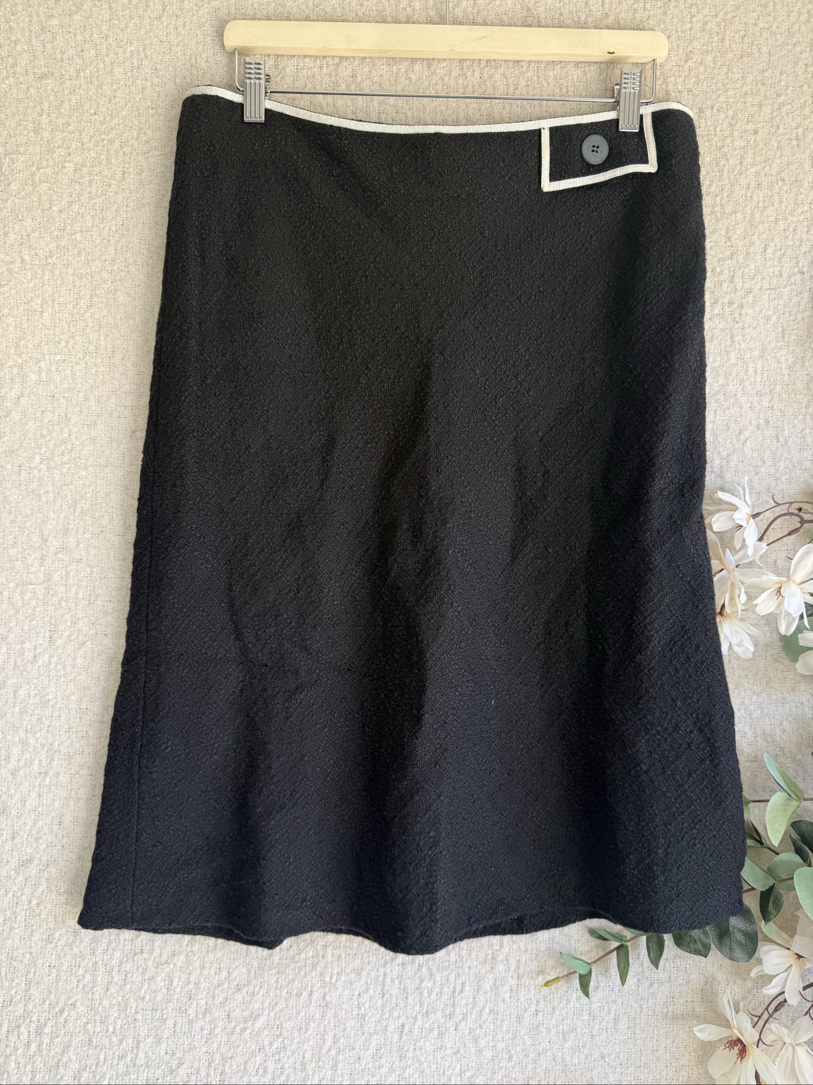 Jasper Conran Black Textured A-Line Skirt UK 14 Elegant Classic Design