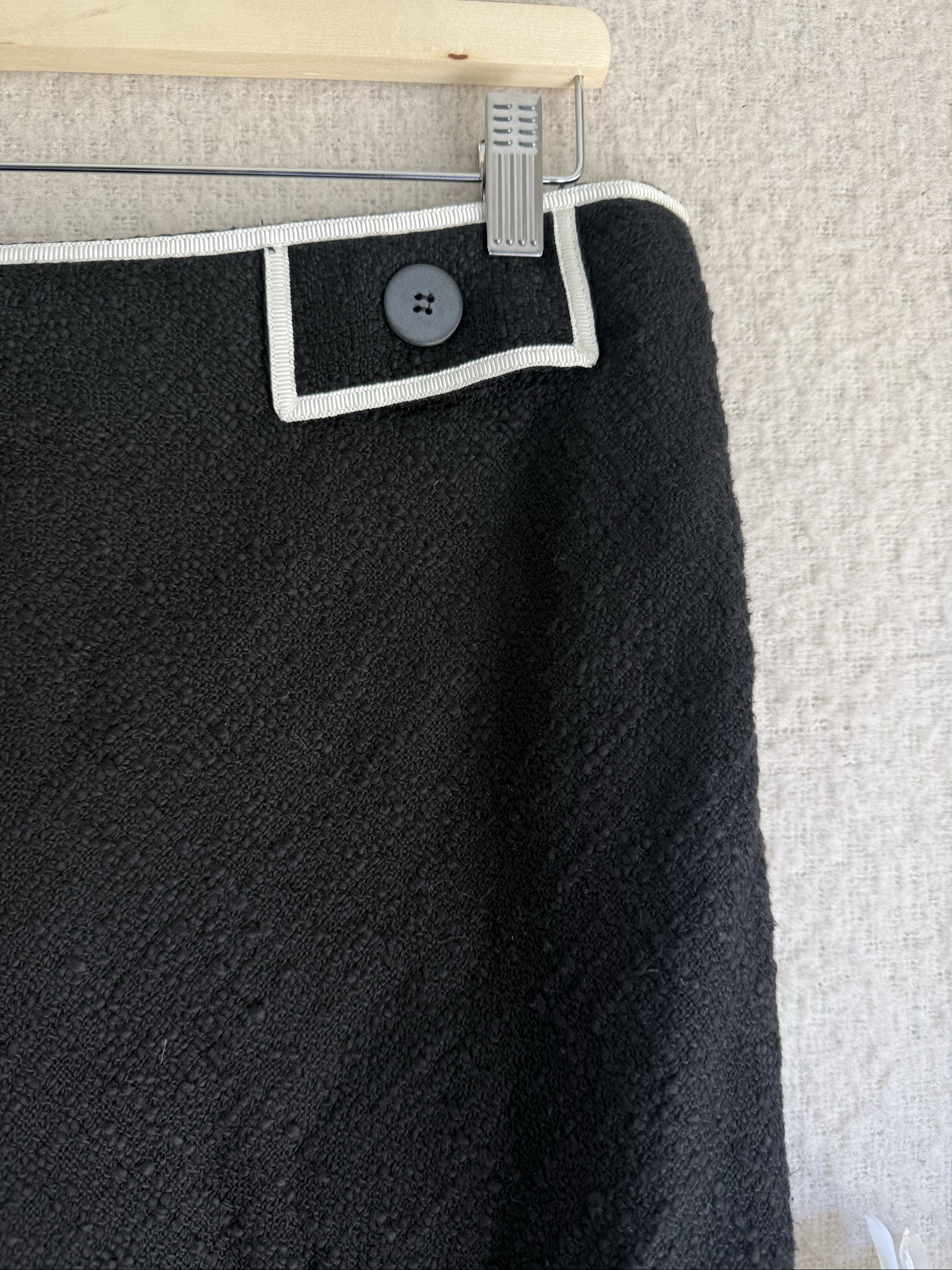 Jasper Conran Black Textured A-Line Skirt UK 14 Elegant Classic Design image 2