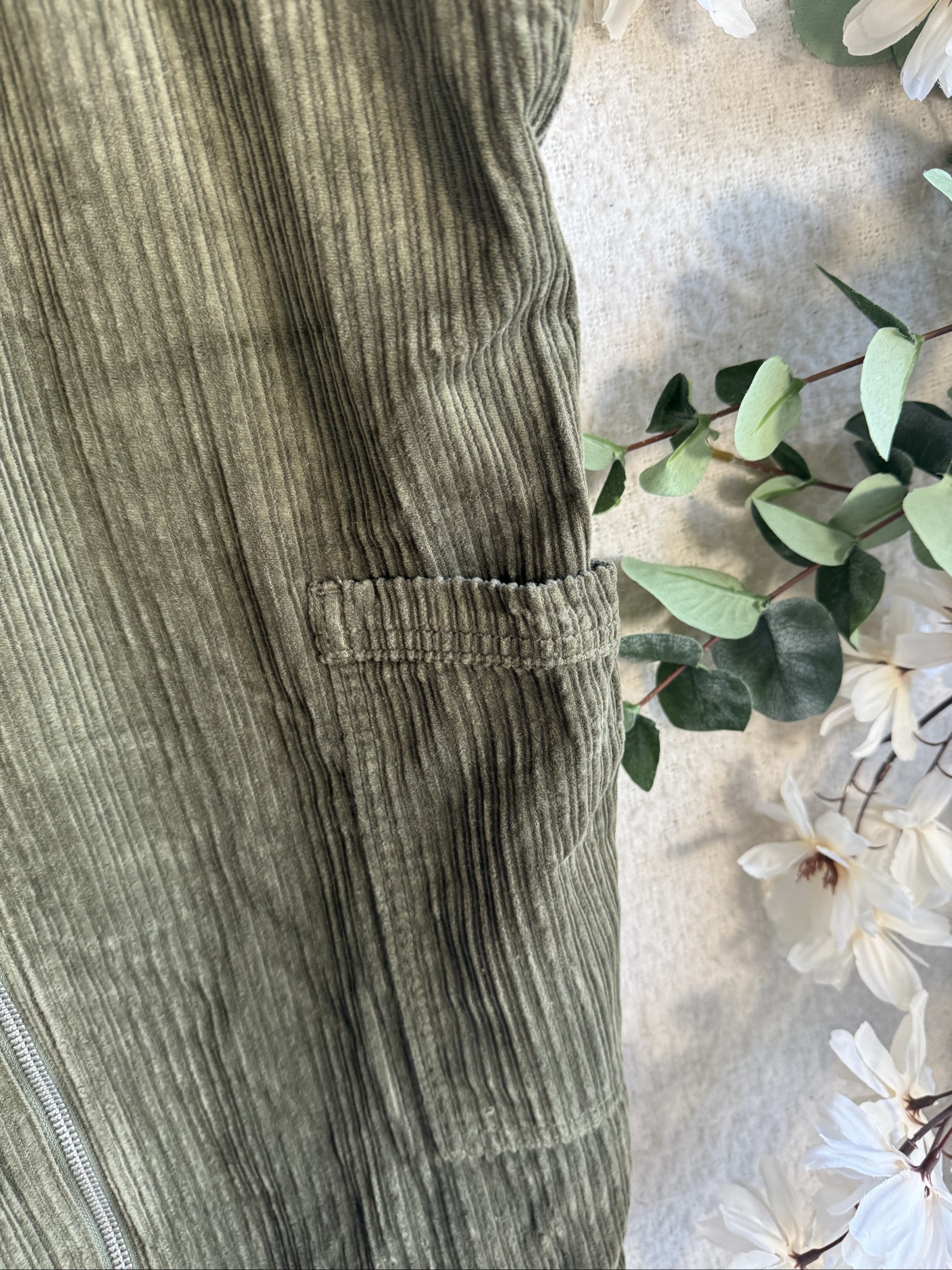 Tu Olive Green Corduroy Pinafore Dress UK 14 Zip Front Pocket Casual Style image 4