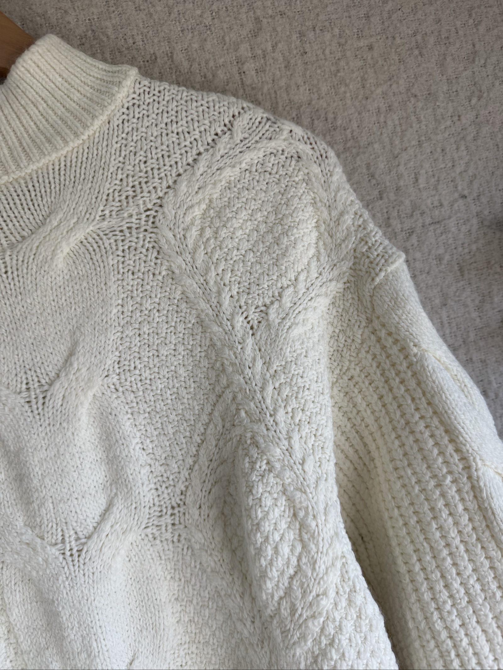 NA-KD Cream Cable Knit Oversized Sweater XS Soft Warm Casual Jumper image 2