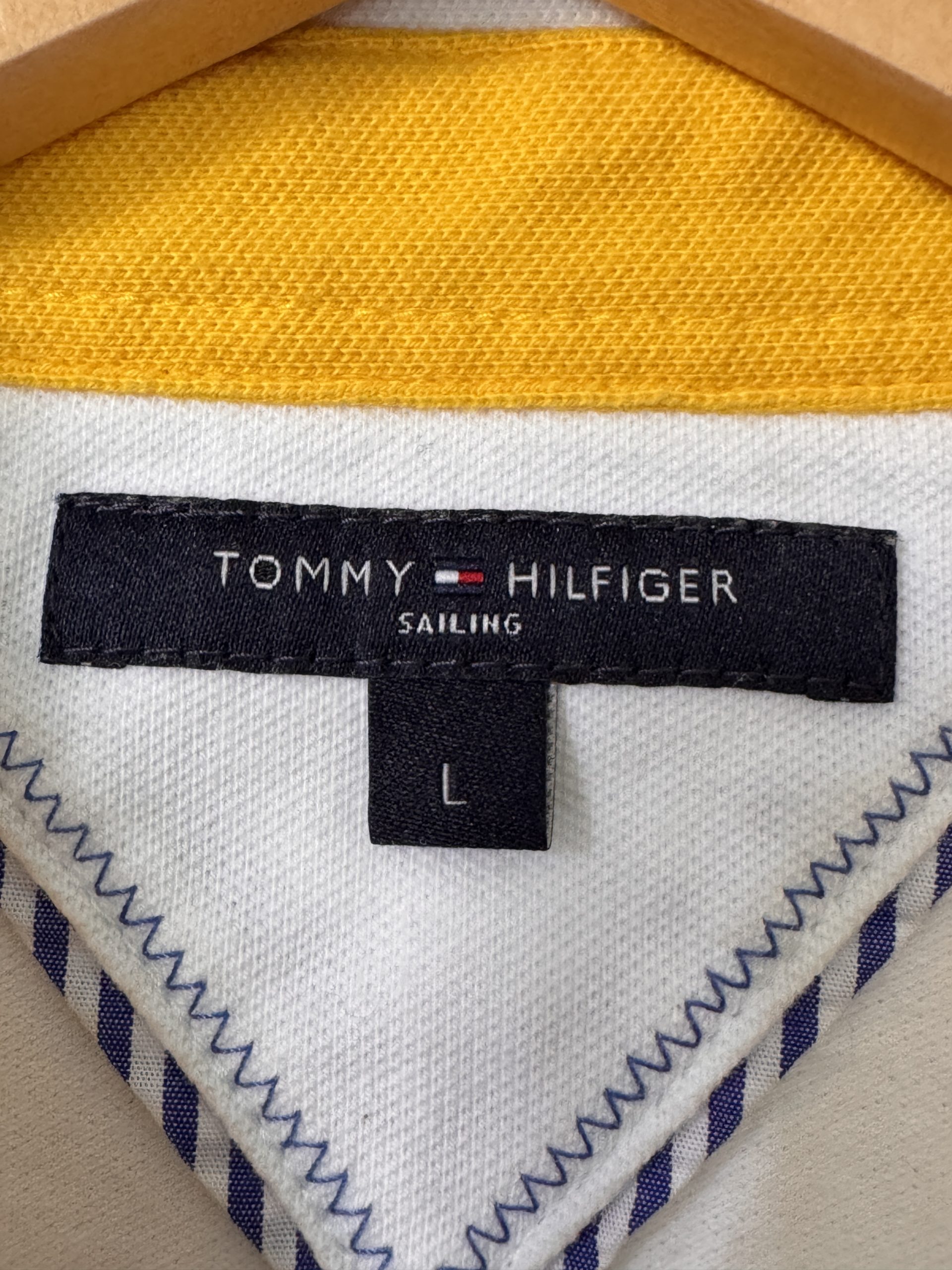 Tommy Hilfiger White & Navy Polo Shirt Size L 85 Patch 2911 image 7