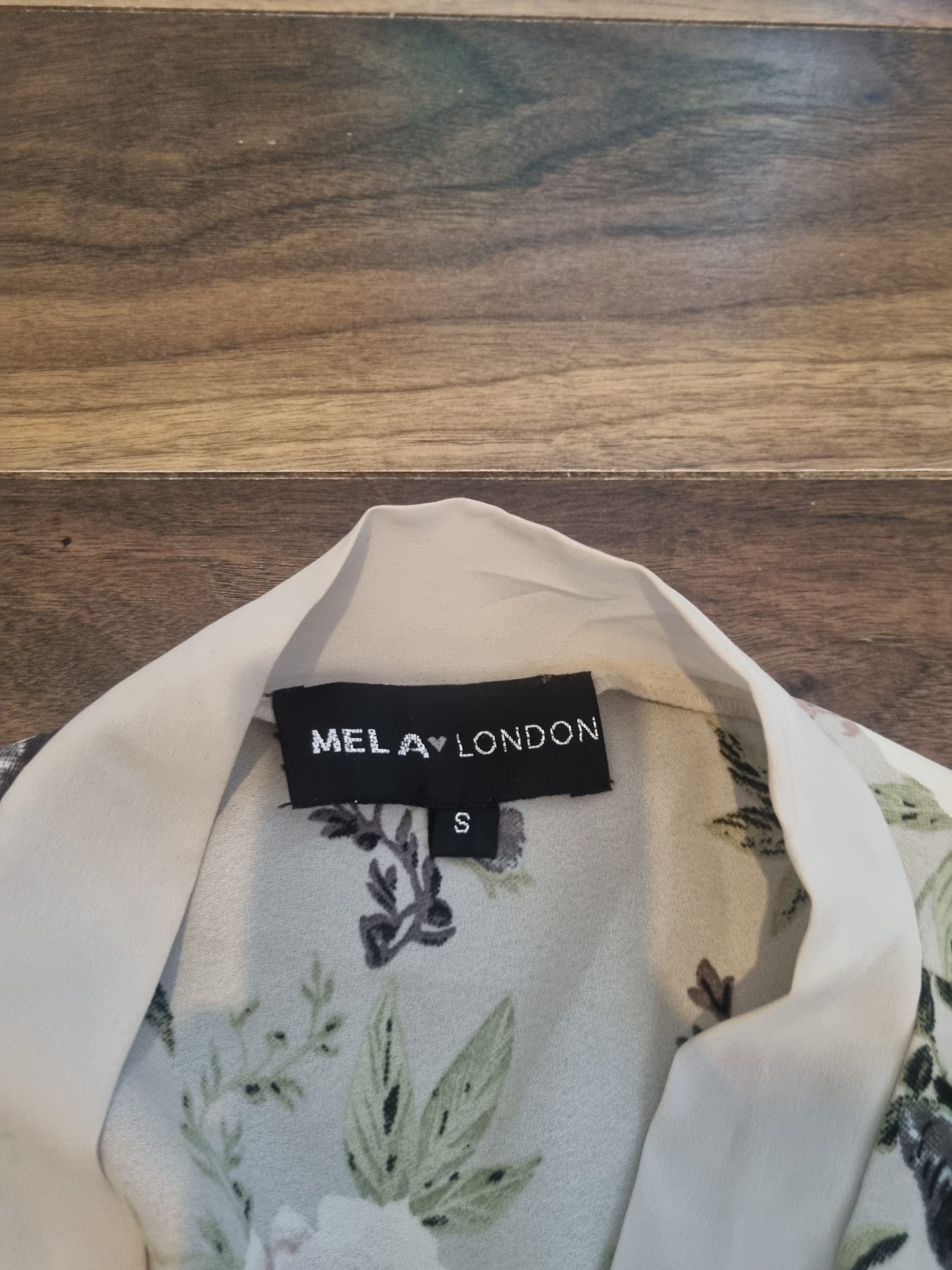 Mela London Beige Floral Kimono Jacket Small image 2